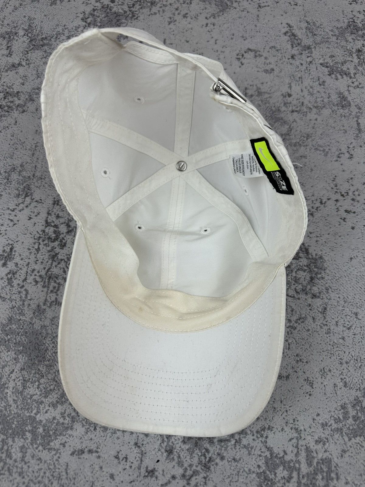 Nike Nike Heritage86 White Mini Swoosh Cap Clean Minimal Look Size ONE SIZE - 7 Thumbnail