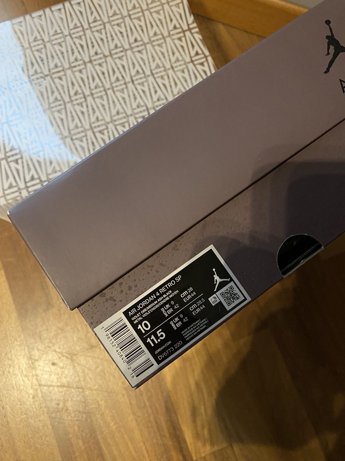 A Ma Maniere × Jordan Brand × Nike Jordan 4 “A Ma Maniere” Size US 10 / EU 43 - 8 Thumbnail