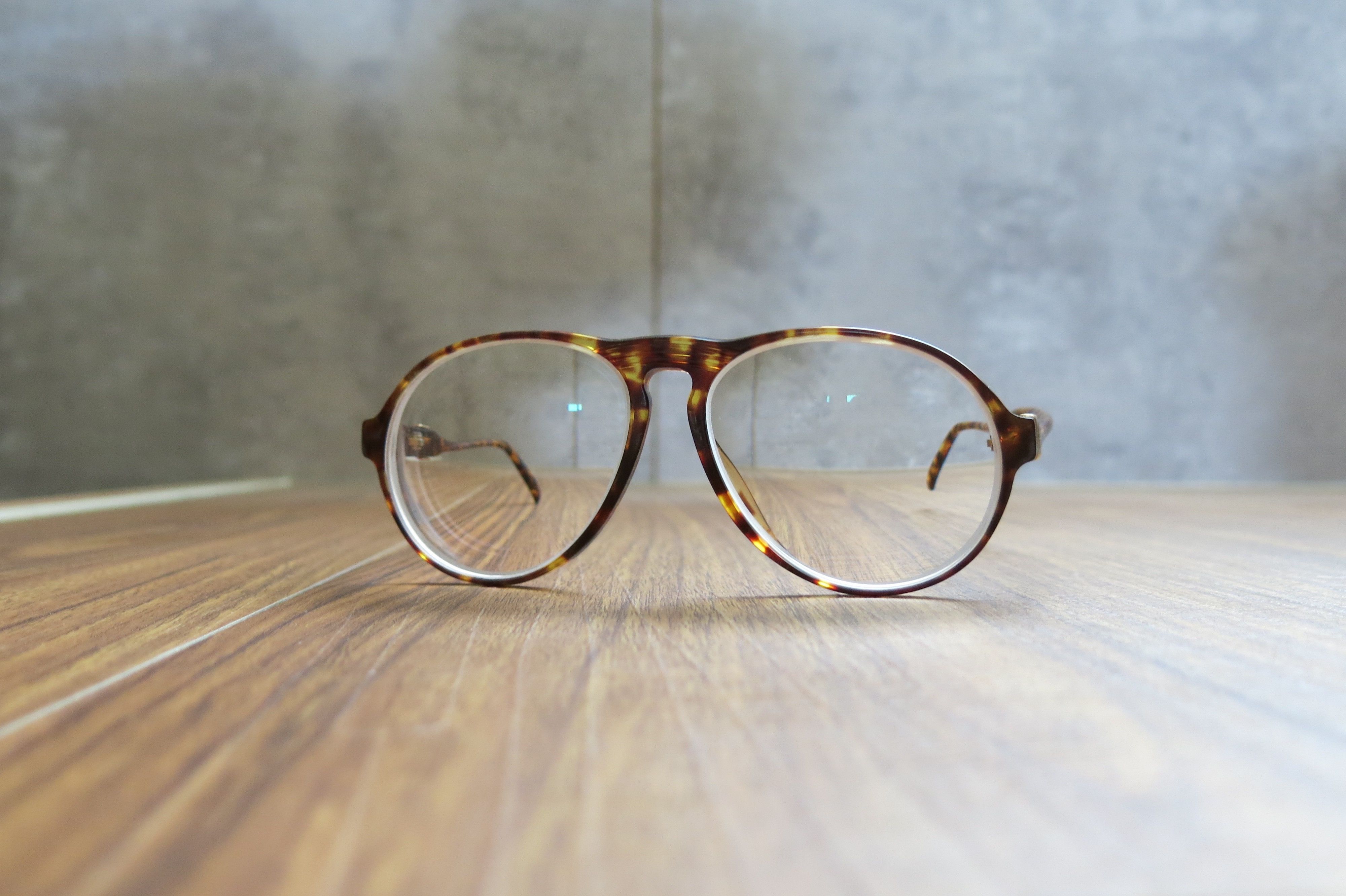 Yves Saint Laurent Vintage Tortoiseshell Glasses Frame Size ONE SIZE - 4 Thumbnail