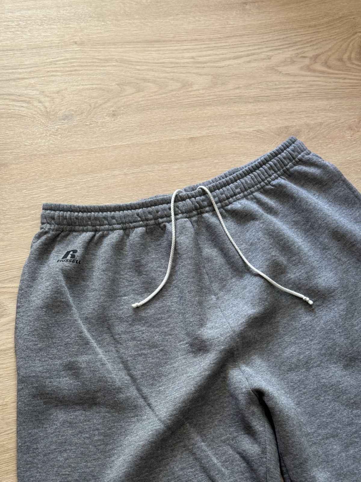 Russell Athletic Vintage 90’s Russell Athletic Baggy Sweatpants Size US 36 / EU 52 - 4 Thumbnail