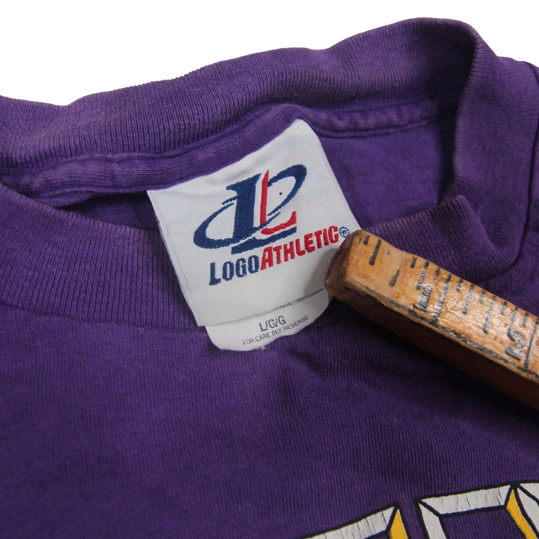 Logo Athletic VINTAGE 1996 Logo Athletics Minnesota Vikings Mens T-Shirt Purple Large graphic Shirt Size US L / EU 52-54 / 3 - 4 Thumbnail