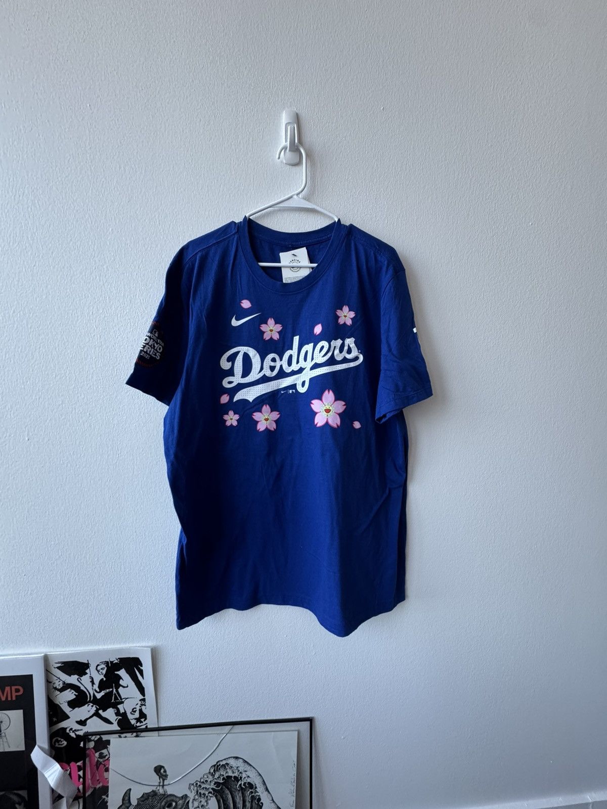 MLB × Nike × Takashi Murakami Takashi Murakami + MLB World Tour Tokyo Series Betts Tee Size US XL / EU 56 / 4 - 4 Thumbnail