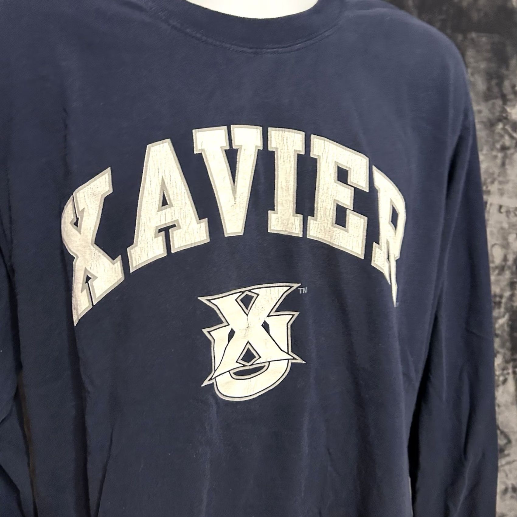 Spell VINTAGE Xavier University Long Sleeve Pullover Men Large Navy Blue White Logo Crew Neck 2000s Xavier University Theme Mens Size US L / EU 52-54 / 3 - 4 Thumbnail