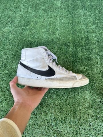 Nike × Vintage Nike Blazer Mid 77 Vintage White Black | Size 10 Size US 10 / EU 43 - 2 Thumbnail