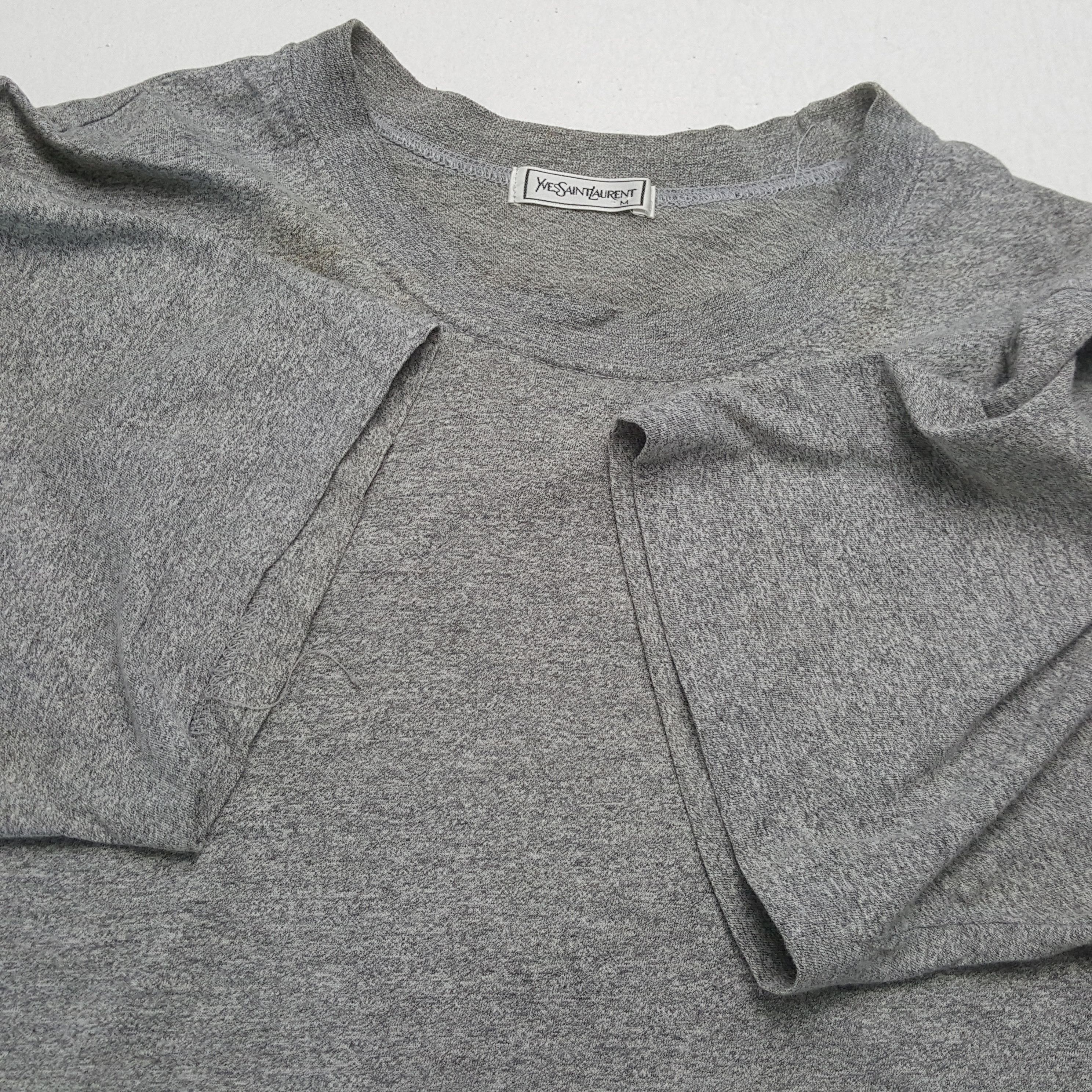 Vintage × Yves Saint Laurent Vintage YVES SAINT LAURENT Italian Fashion Brand T-Shirts Size US M / EU 48-50 / 2 - 7 Thumbnail