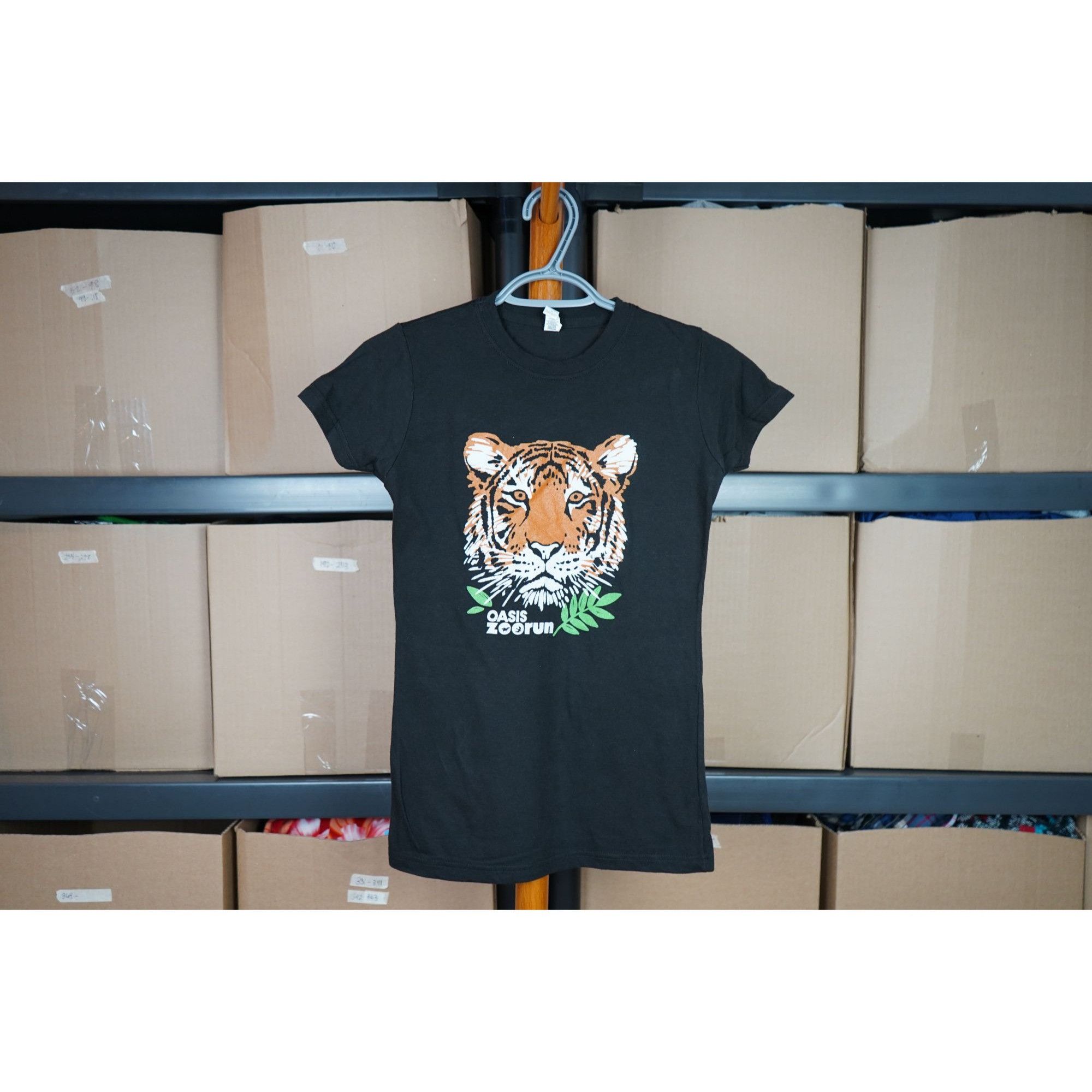 Other Black Animal Tshirt Tiger Oasis Zoorun S #421 Size S / US 4 / IT 40 - 1 Thumbnail