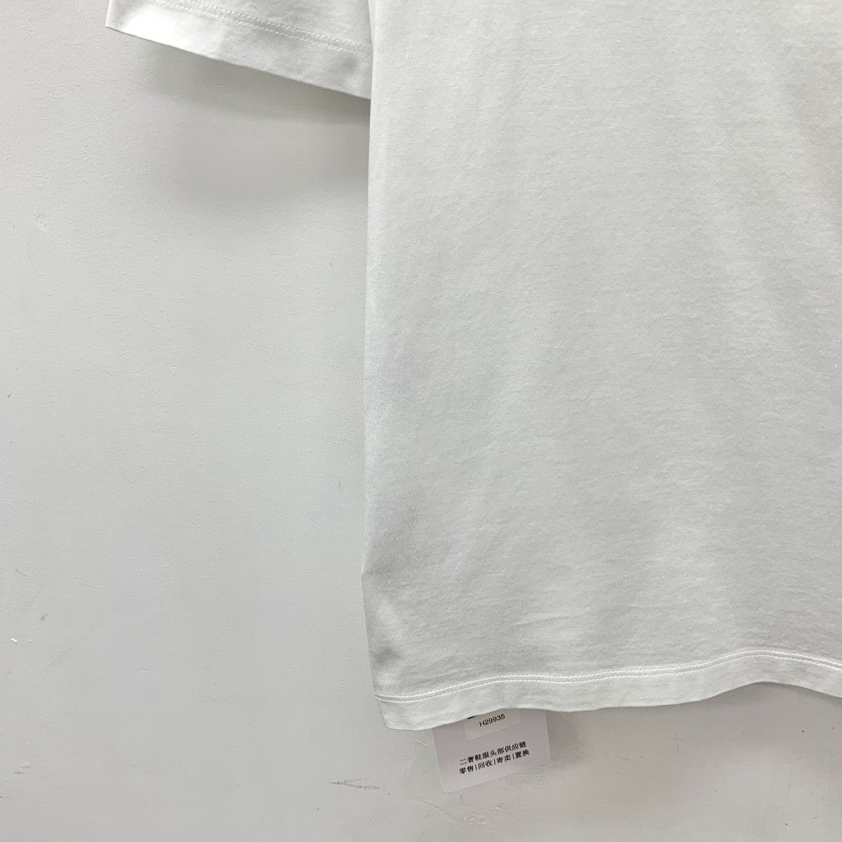 Prada Prada White Triangle Logo Pocket Short Sleeve T-shirt K26WX Size S / US 4 / IT 40 - 4 Thumbnail