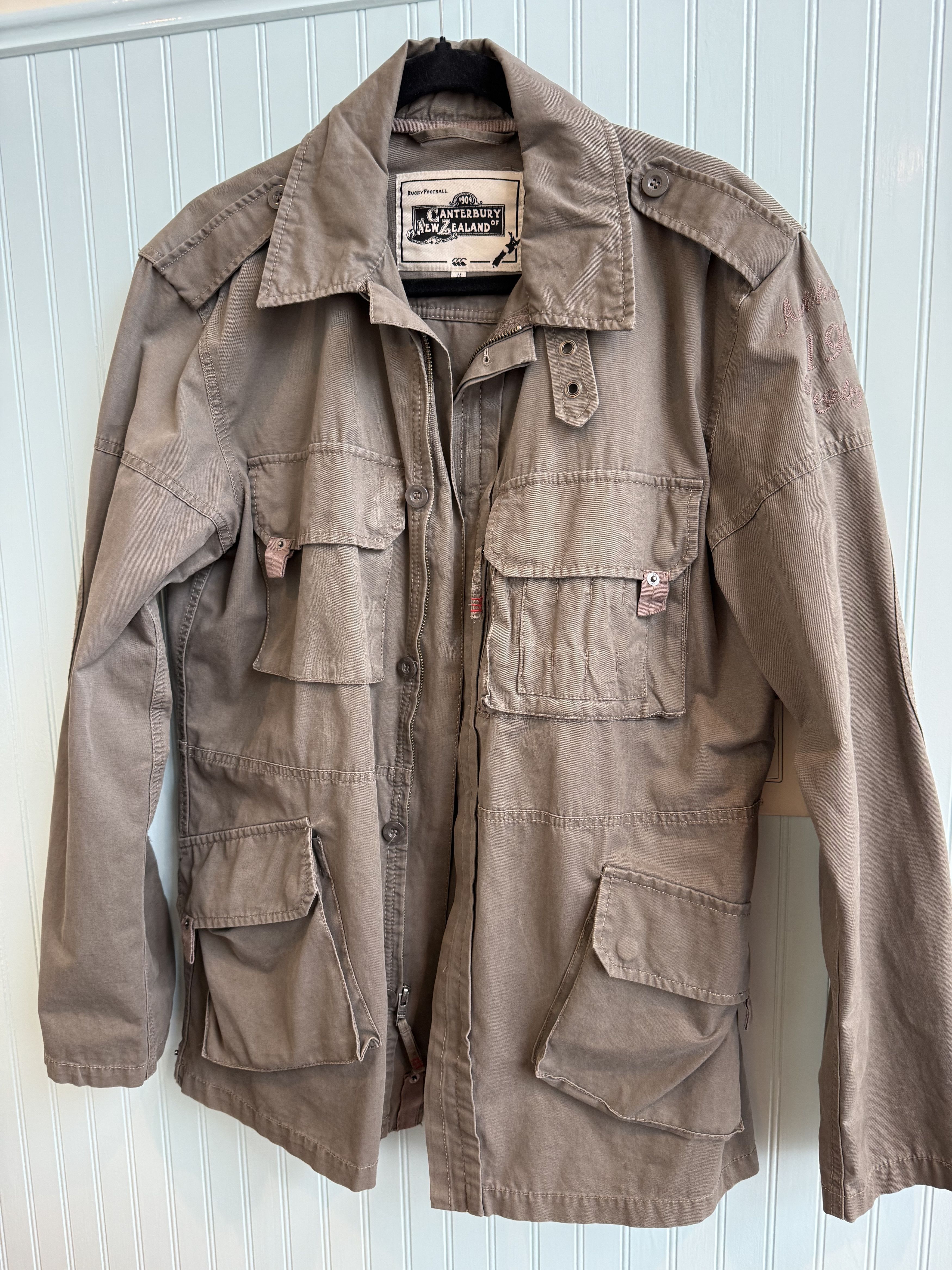Canterbury of New Zealand Canterbury of New Zealand Rugby 1904 Heritage field Jacket Size US M / EU 48-50 / 2 - 1 Thumbnail