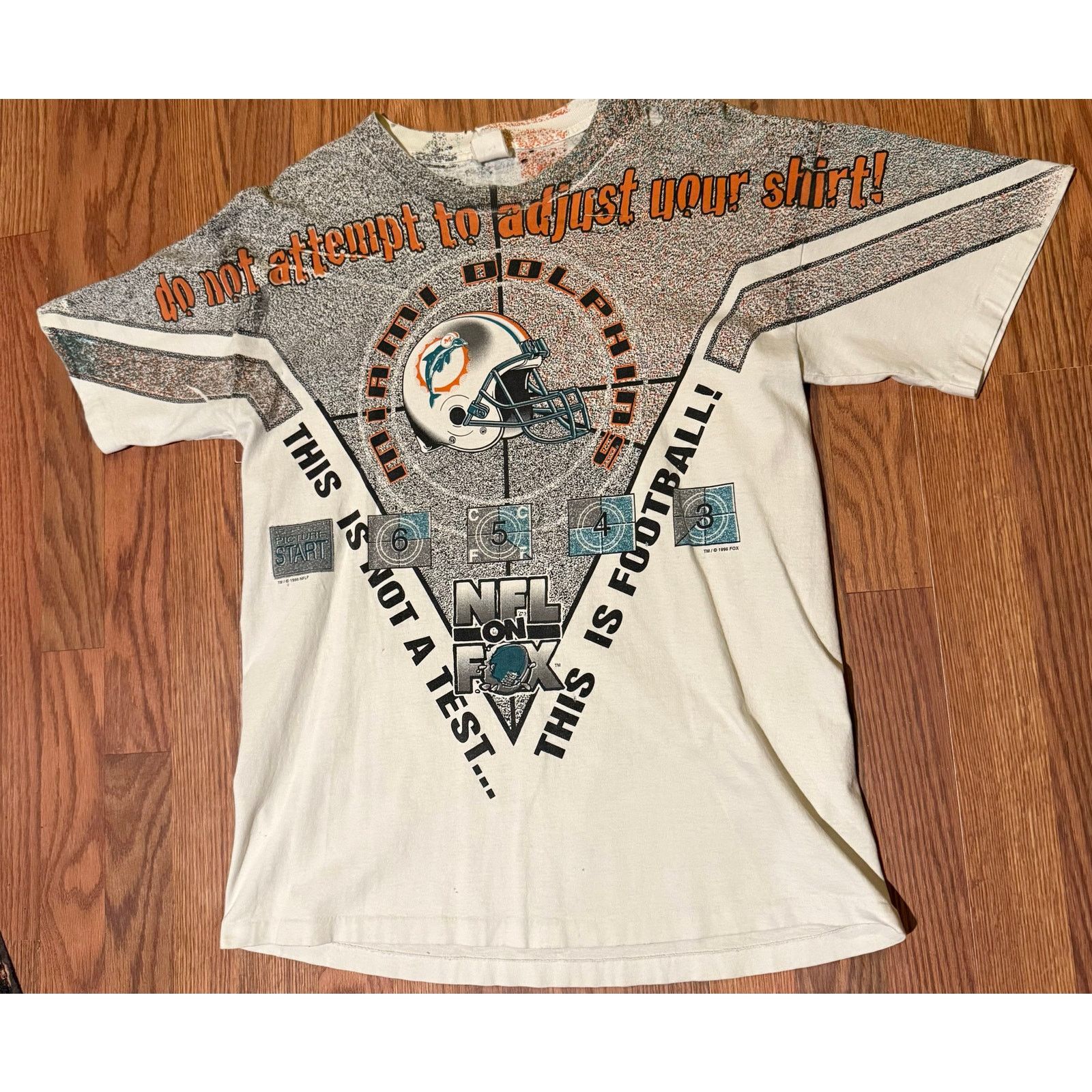 NFL Vintage Miami Dolphins AOP 1996 NFL Size Large Size US L / EU 52-54 / 3 - 1 Thumbnail