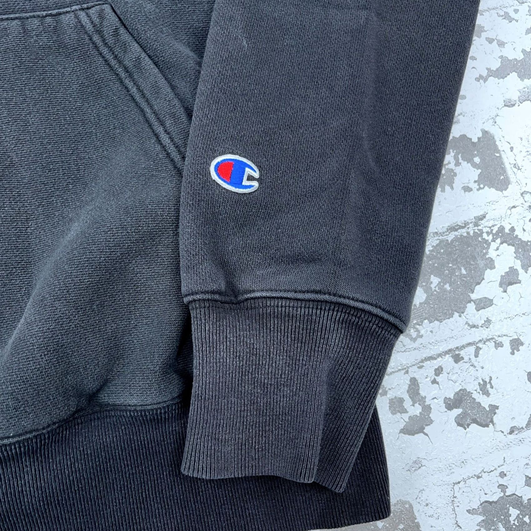 Champion Champion Reverse Weave Hoodie Men M Black Faded Retro Graphic Logo Pockets All Seasons Pullover Sweatshirt Size US M / EU 48-50 / 2 - 5 Thumbnail