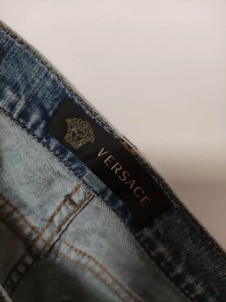Versace Versace Women's Jeans Medusa Gold Flake Washed Pants Casua Size 26" / US 2 / IT 38 - 7 Thumbnail
