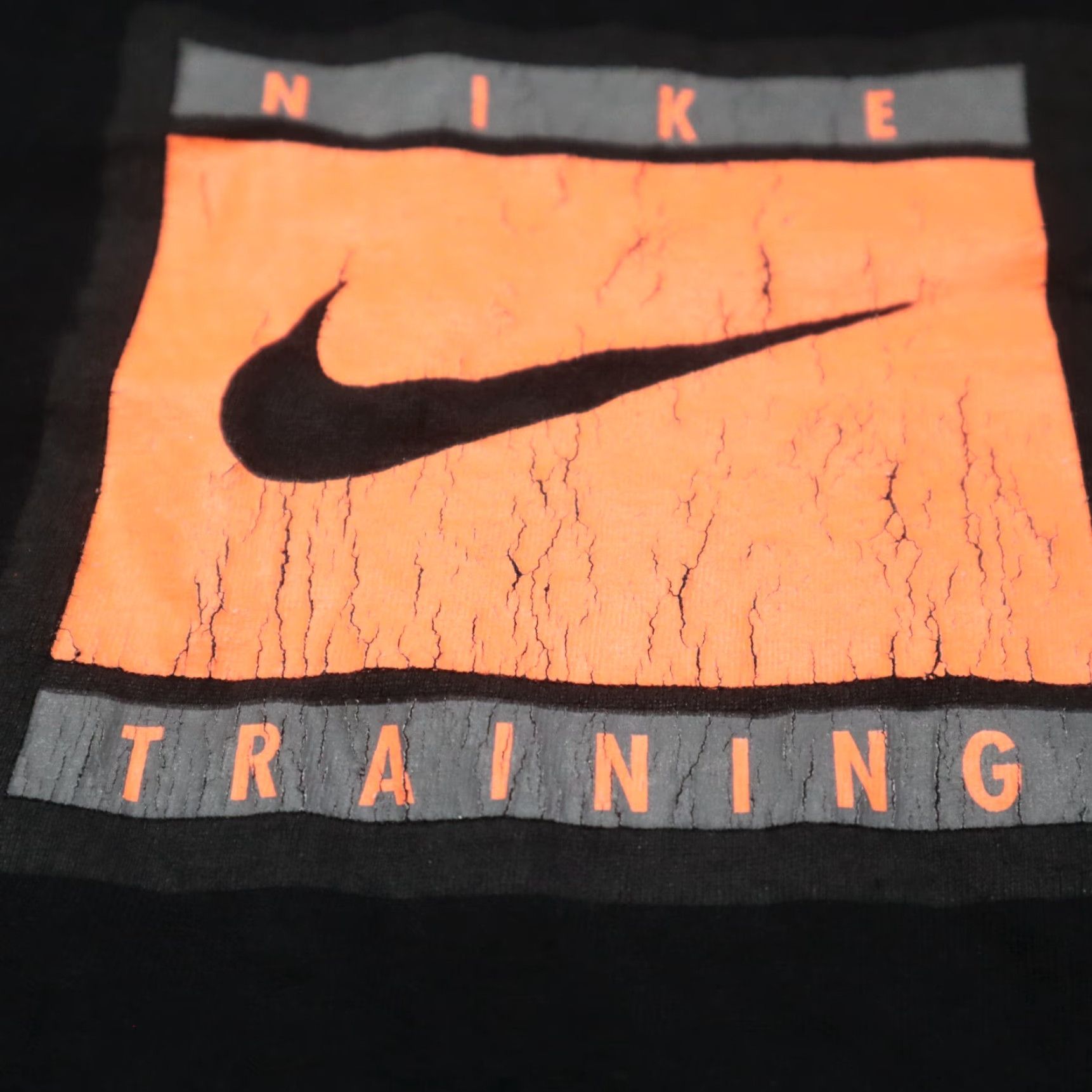 Nike The Nike Tee Swoosh Training Gym Tee T-Shirt Adult Men's Size XL Extra Large Size US XL / EU 56 / 4 - 4 Thumbnail