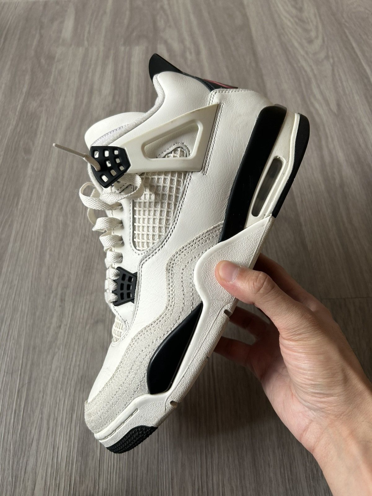 Jordan Brand Air Jordan Retro 4 Flight Club Size 11 Size US 11 / EU 44 - 12 Thumbnail