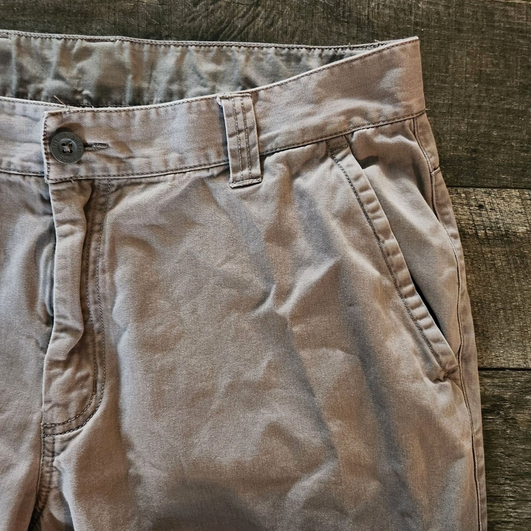 The North Face The North Face Pants Mens 38x32 Gray Relaxed Straight Leg Outdoors Hiking Camp Chino Regular Canvas Cotton Polyester Spandex Ban Bangladesh Mens Size US 38 / EU 54 - 4 Thumbnail