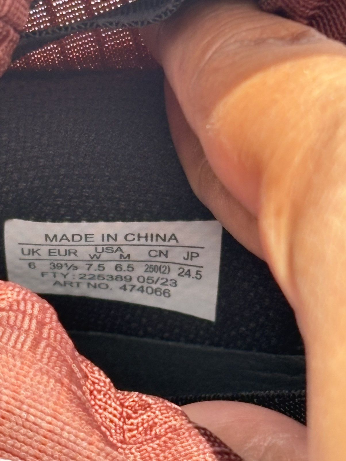 Maison Margiela × Salomon MM6 x Salomon Cross Mid Size US 6.5 / EU 39-40 - 9 Thumbnail