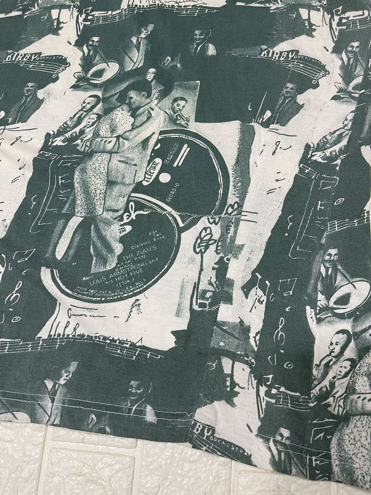 Band Tees Vintage Music Jazz Full Print Size US L / EU 52-54 / 3 - 14 Thumbnail