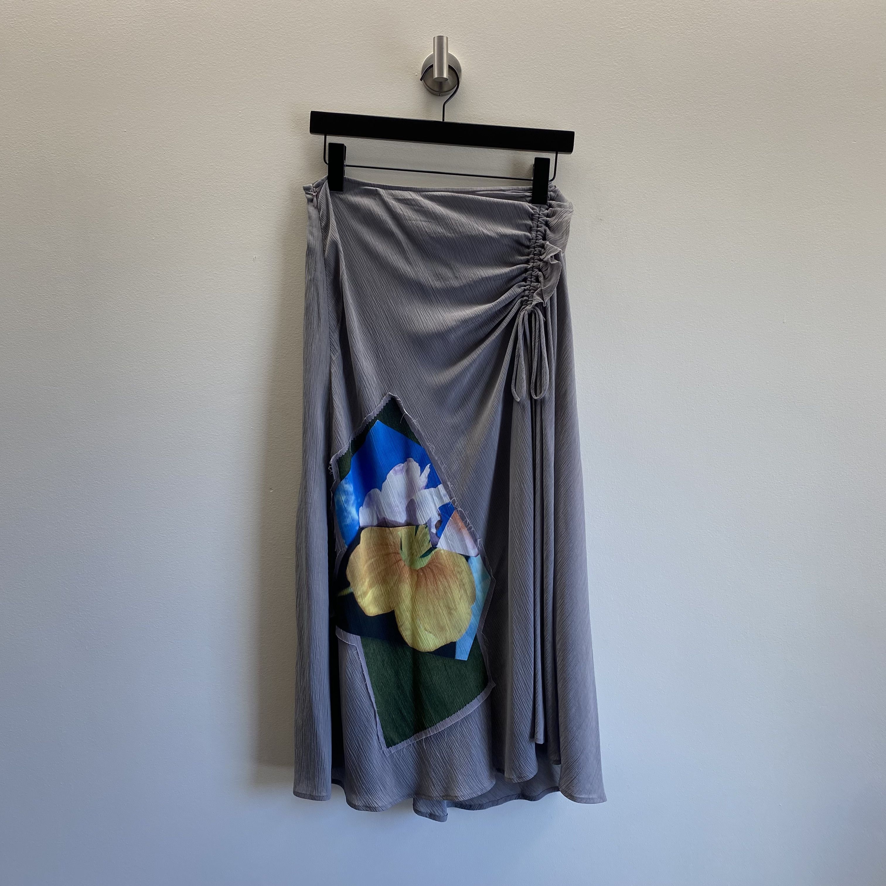 Acne Studios Acne Studios Floral Painting Skirt Size 26" / US 2 / IT 38 - 1 Thumbnail