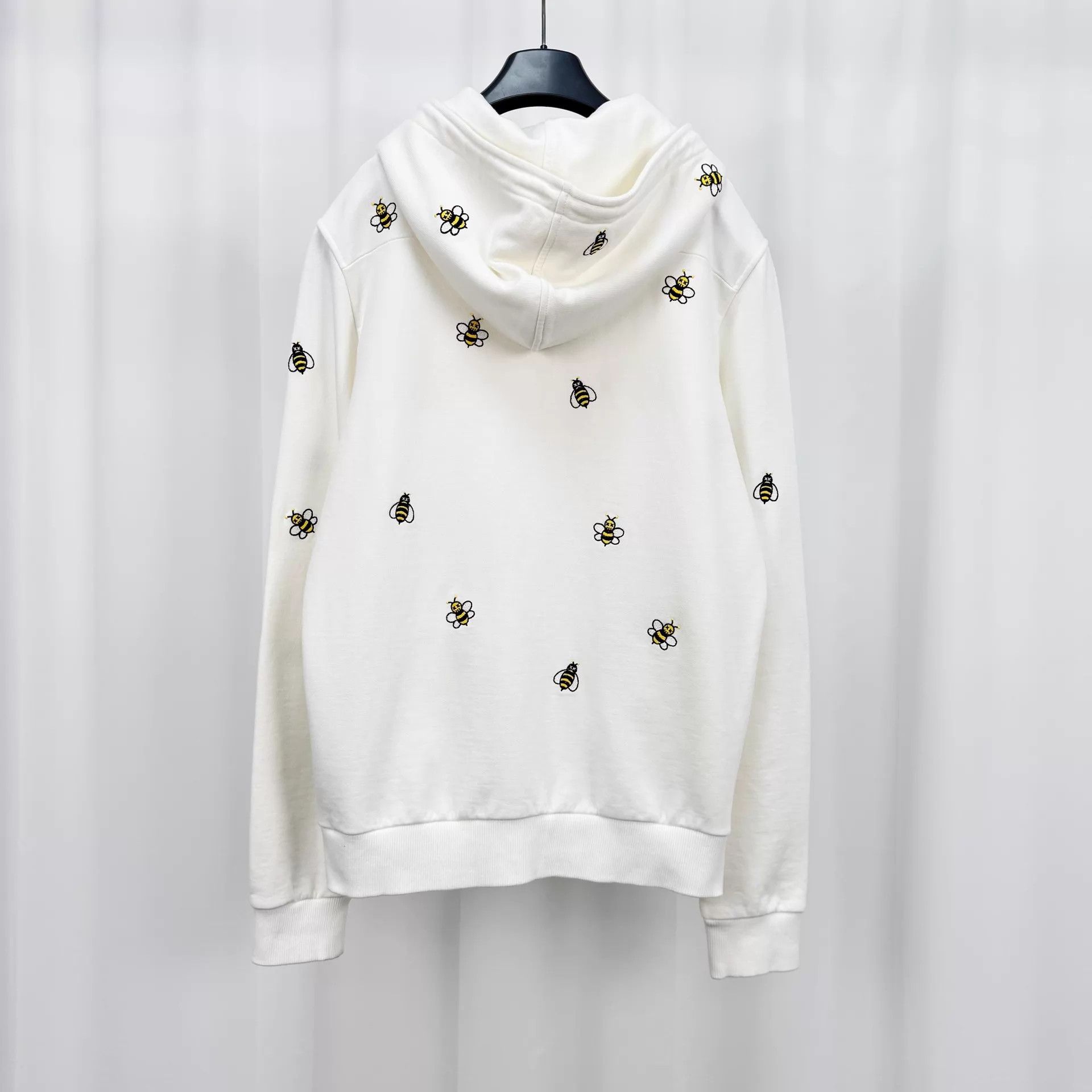 Dior Dior x Kaws Embroidered Bee Hooded Jacket M Size M / US 6-8 / IT 42-44 - 2 Thumbnail
