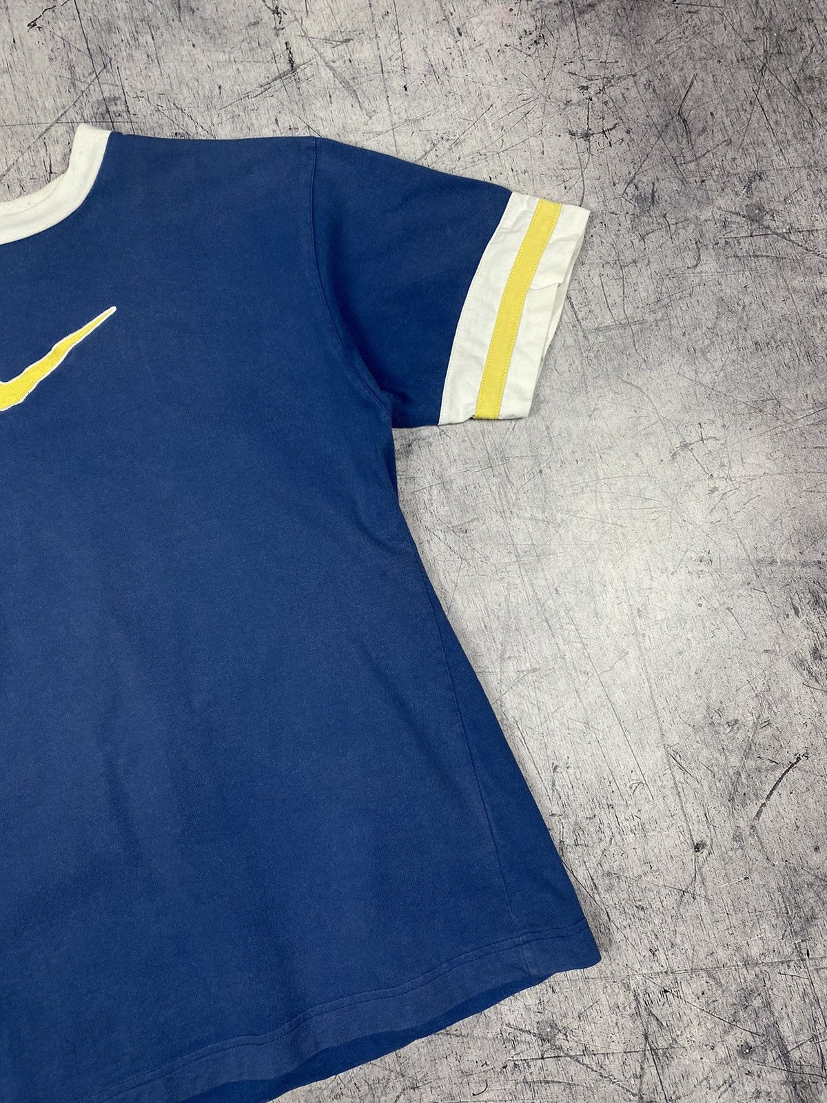 Nike × Vintage Vintage 90s Nike Big Logo Swoosh Drill y2k Tee Size US S / EU 44-46 / 1 - 3 Thumbnail
