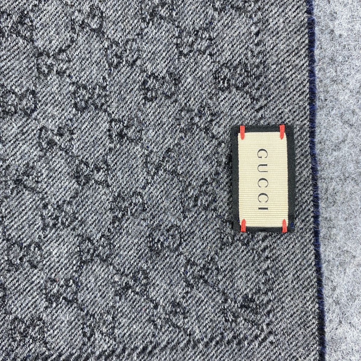 Gucci Gucci Scarf # Muffler # Neckwear # D581 Size ONE SIZE - 2 Thumbnail