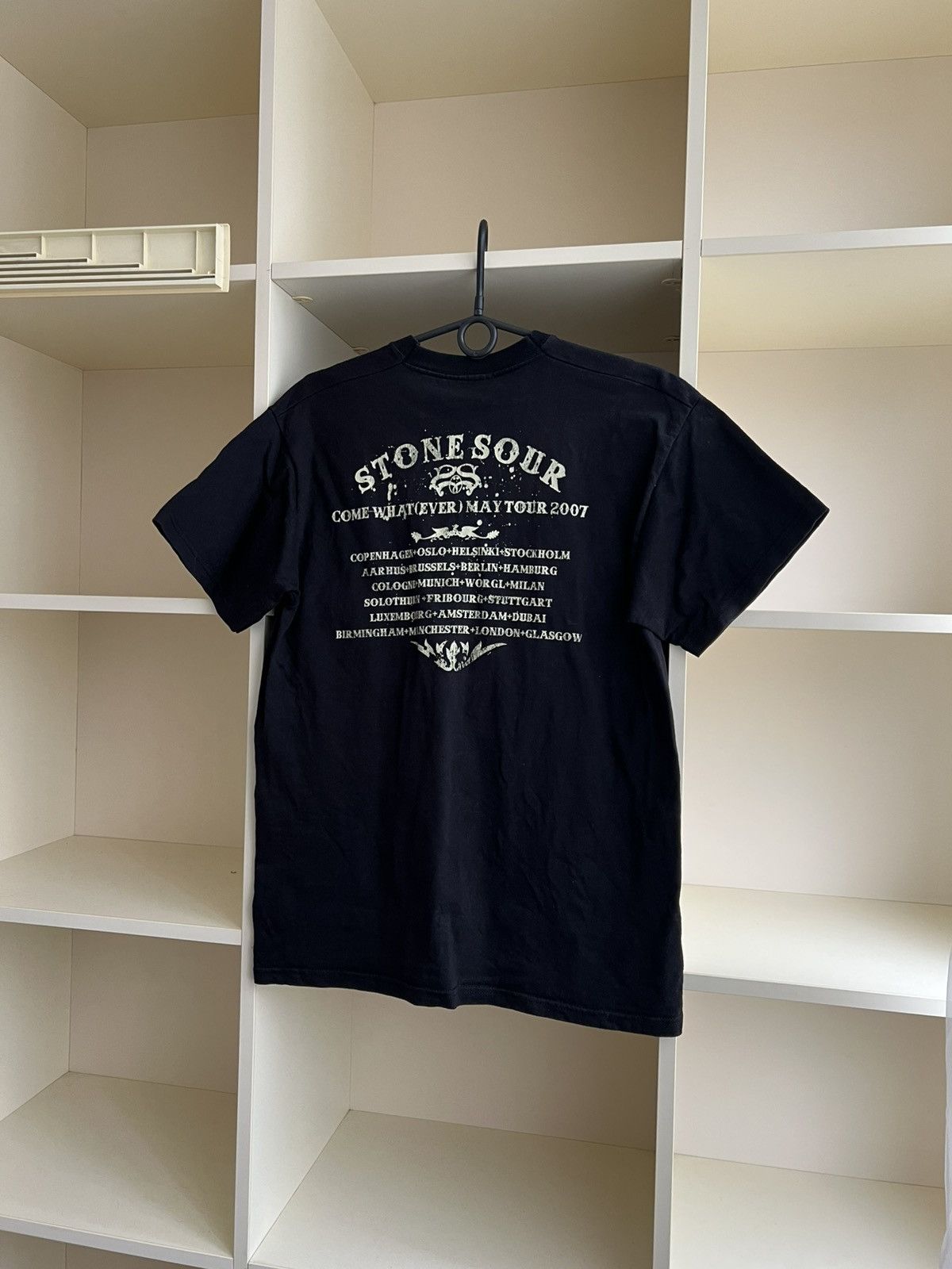 Band Tees Vintage Stone Sour Band Tee Rock T-Shirt Tour 2007 Size L Size US L / EU 52-54 / 3 - 13 Thumbnail