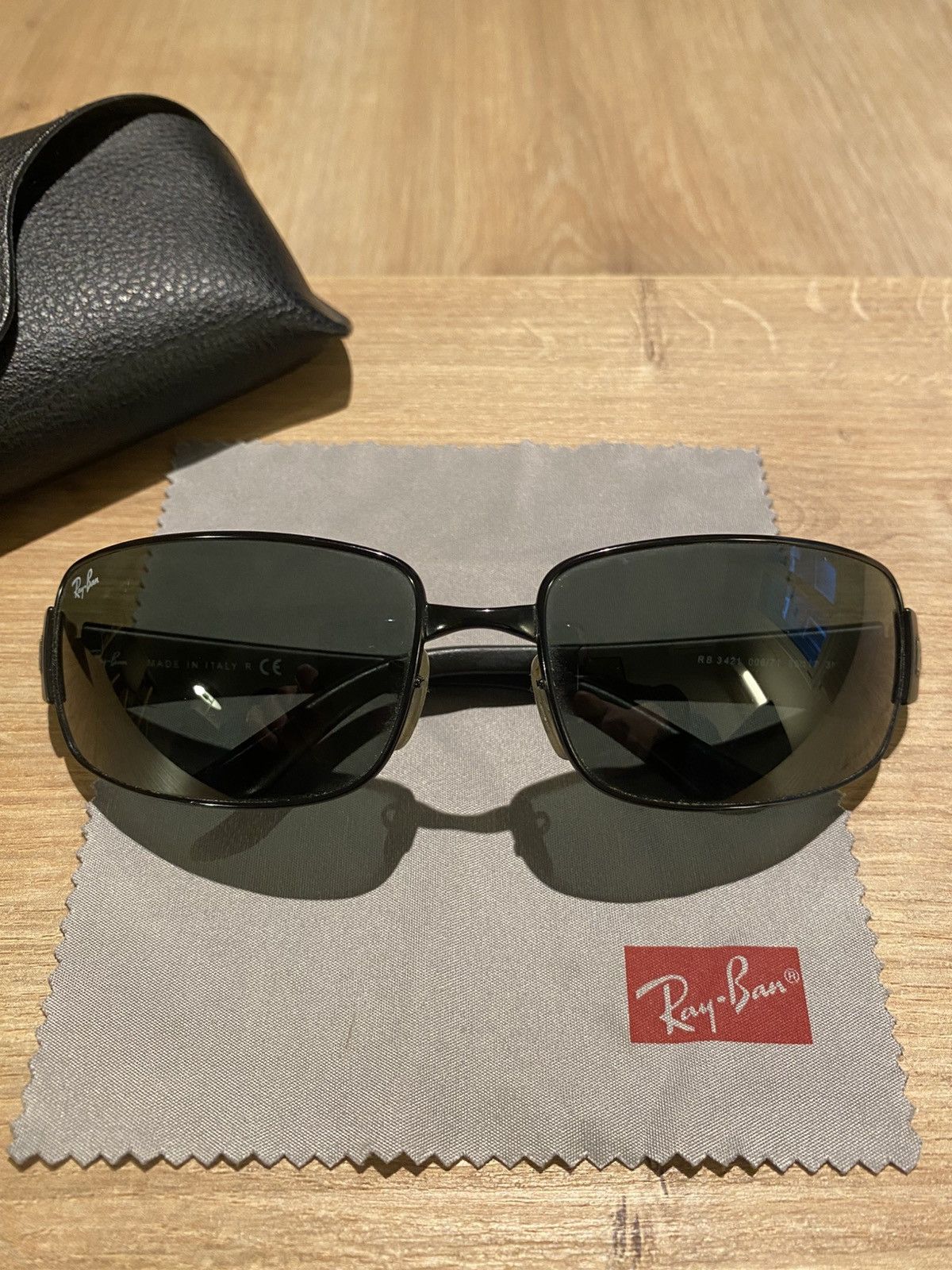 RayBan Ray-Ban RB3421 Black Sunglasses Size ONE SIZE - 2 Thumbnail