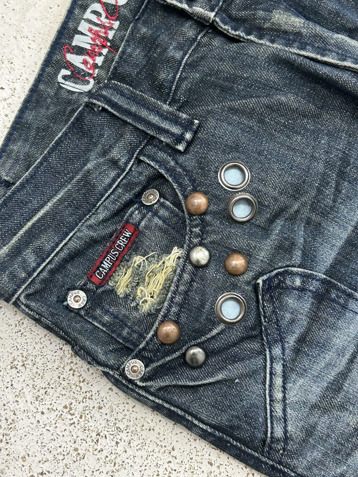 Le Grande Bleu (L.G.B.) Campus Crew Baggy Jeans Embellished Size US 29 - 7 Thumbnail