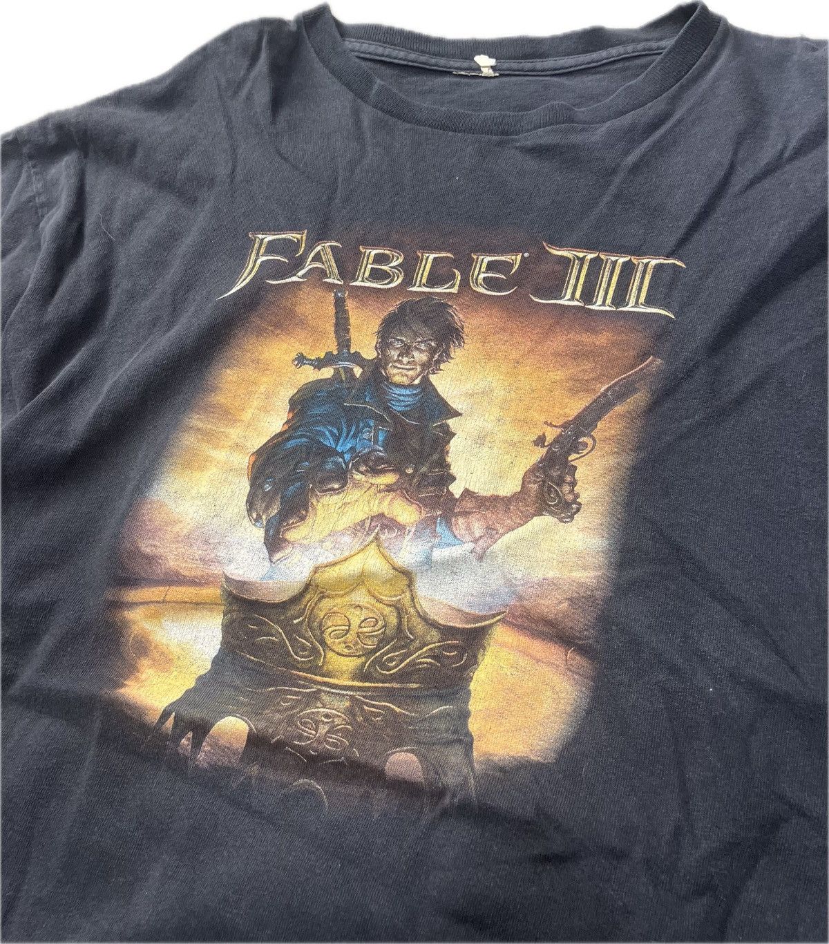 Playstation Fable III Gaming Tee Shirt Size US XL / EU 56 / 4 - 1 Thumbnail