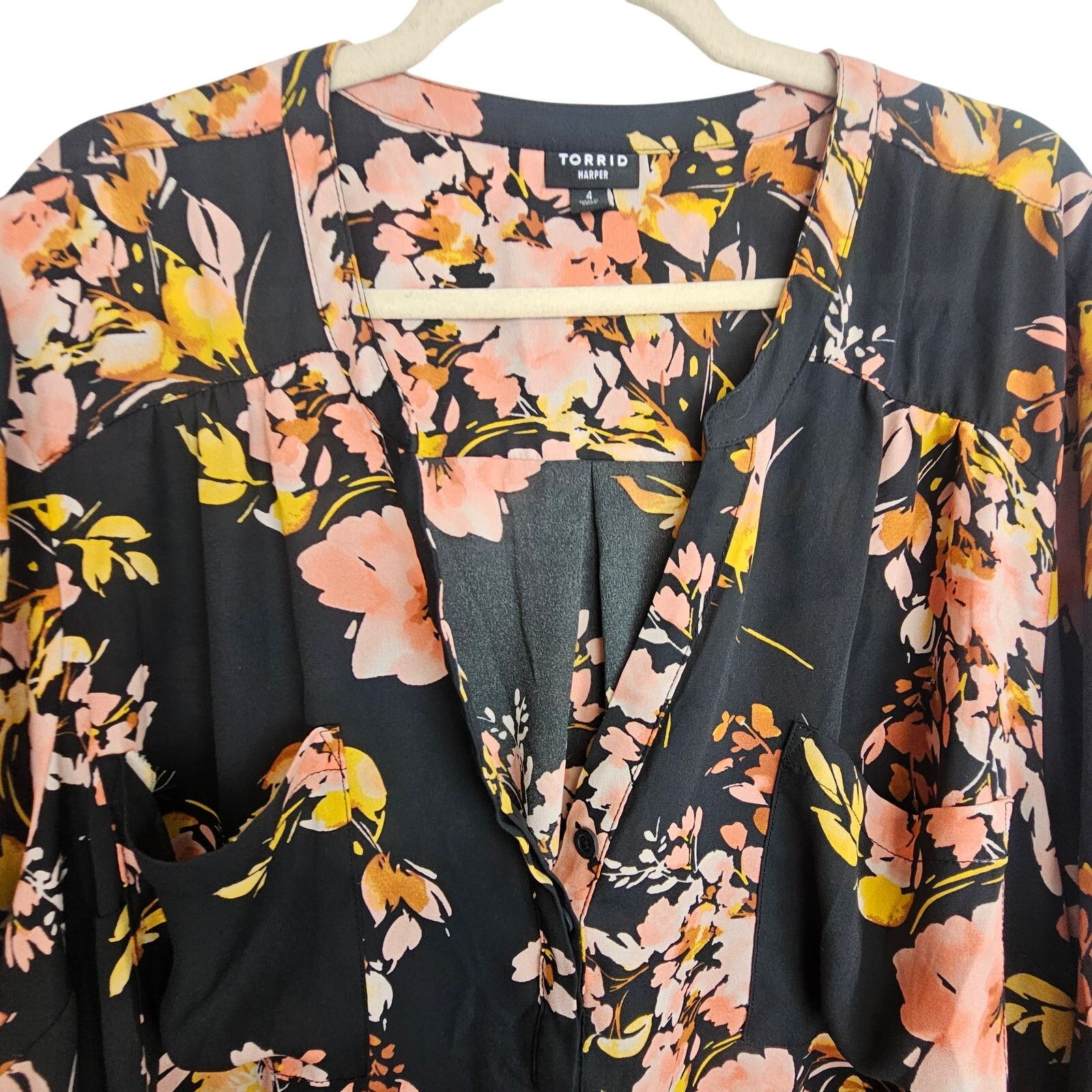 Torrid Torrid Harper Womens Floral Top Size 4X Dark Romantic Career Size 4XL / US 24-26 - 2 Thumbnail