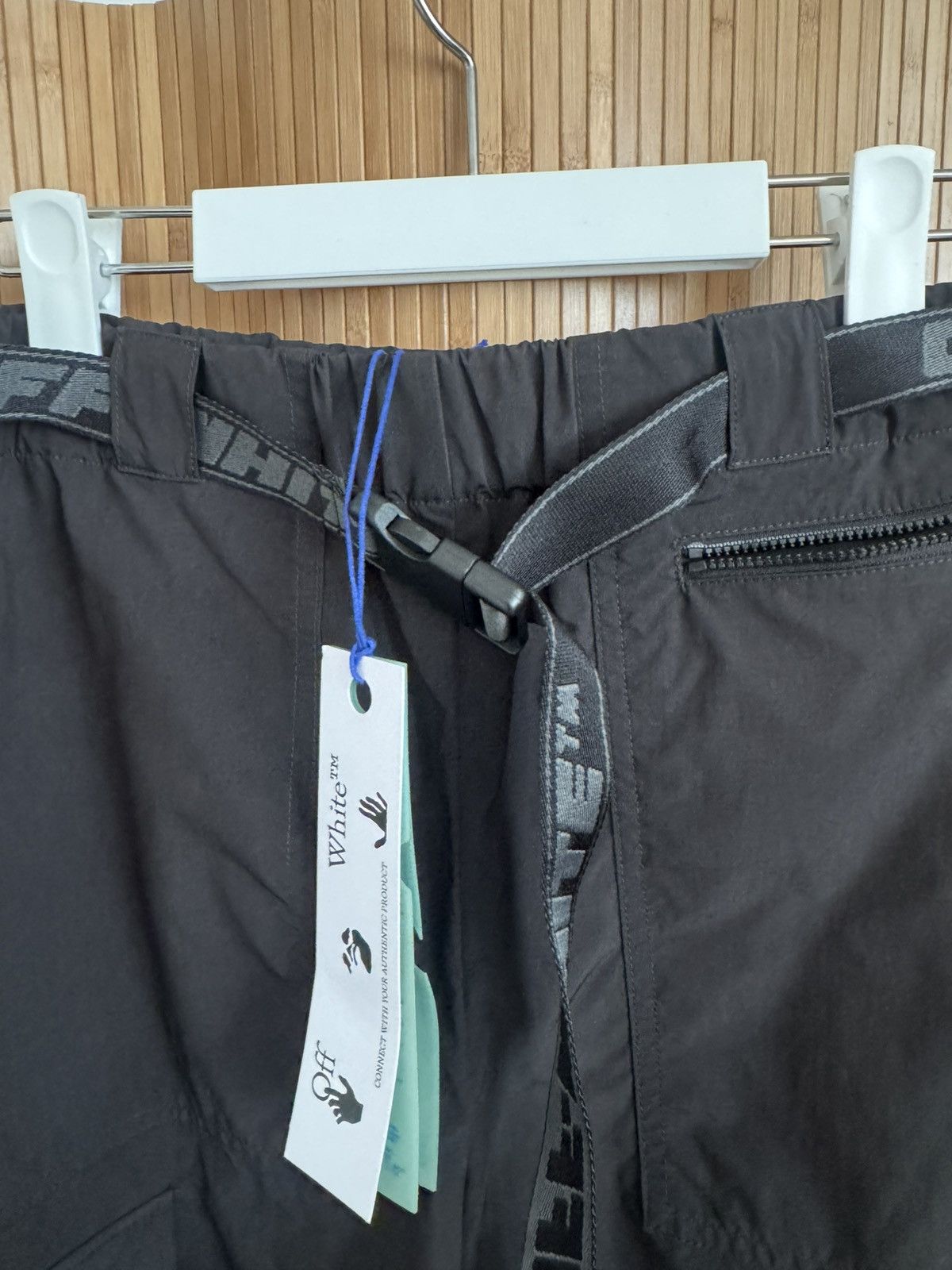 Off-White Off-White Industrial Cargo Shorts Black 32 Size US 32 / EU 48 - 13 Thumbnail