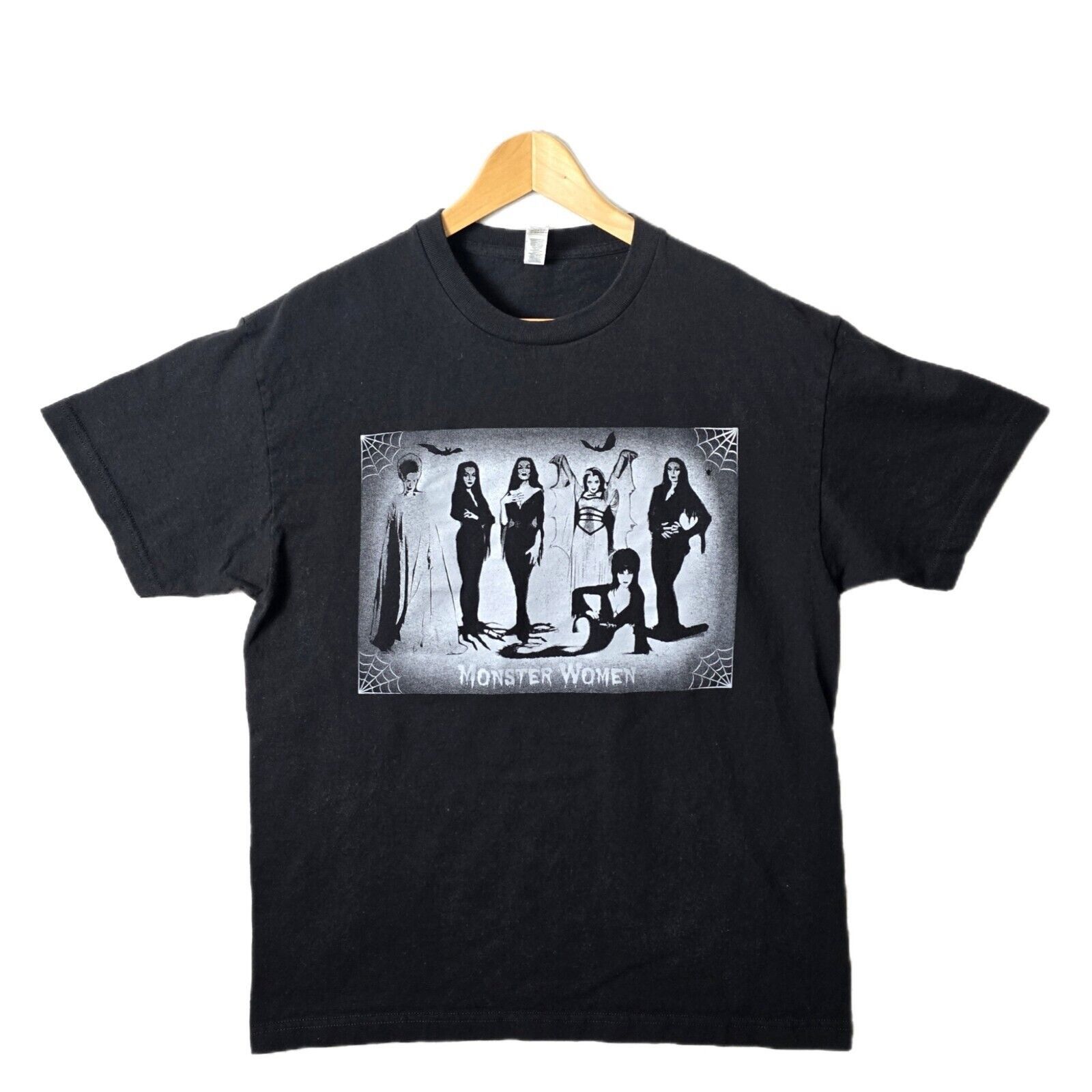 Alstyle Monster Women Shirt Size Large Horror Movie Halloween Size US L / EU 52-54 / 3 - 1 Thumbnail