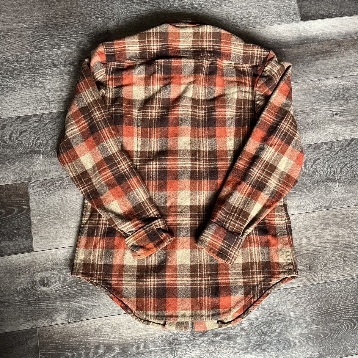 Pendleton × Vintage Vintage 1980s Pendleton Woolen Mills Flannel Button Up Shirt Size US L / EU 52-54 / 3 - 2 Thumbnail