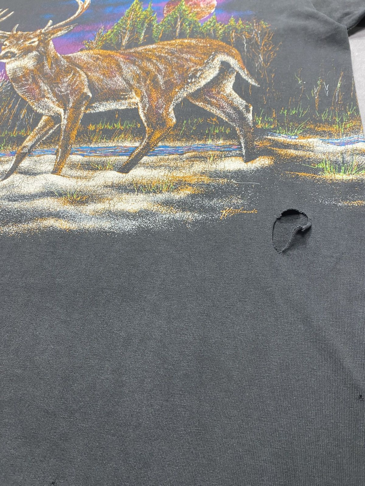 Vintage 90’s Vintage Hazelwood Midnight Deer Tee Size US L / EU 52-54 / 3 - 2 Thumbnail