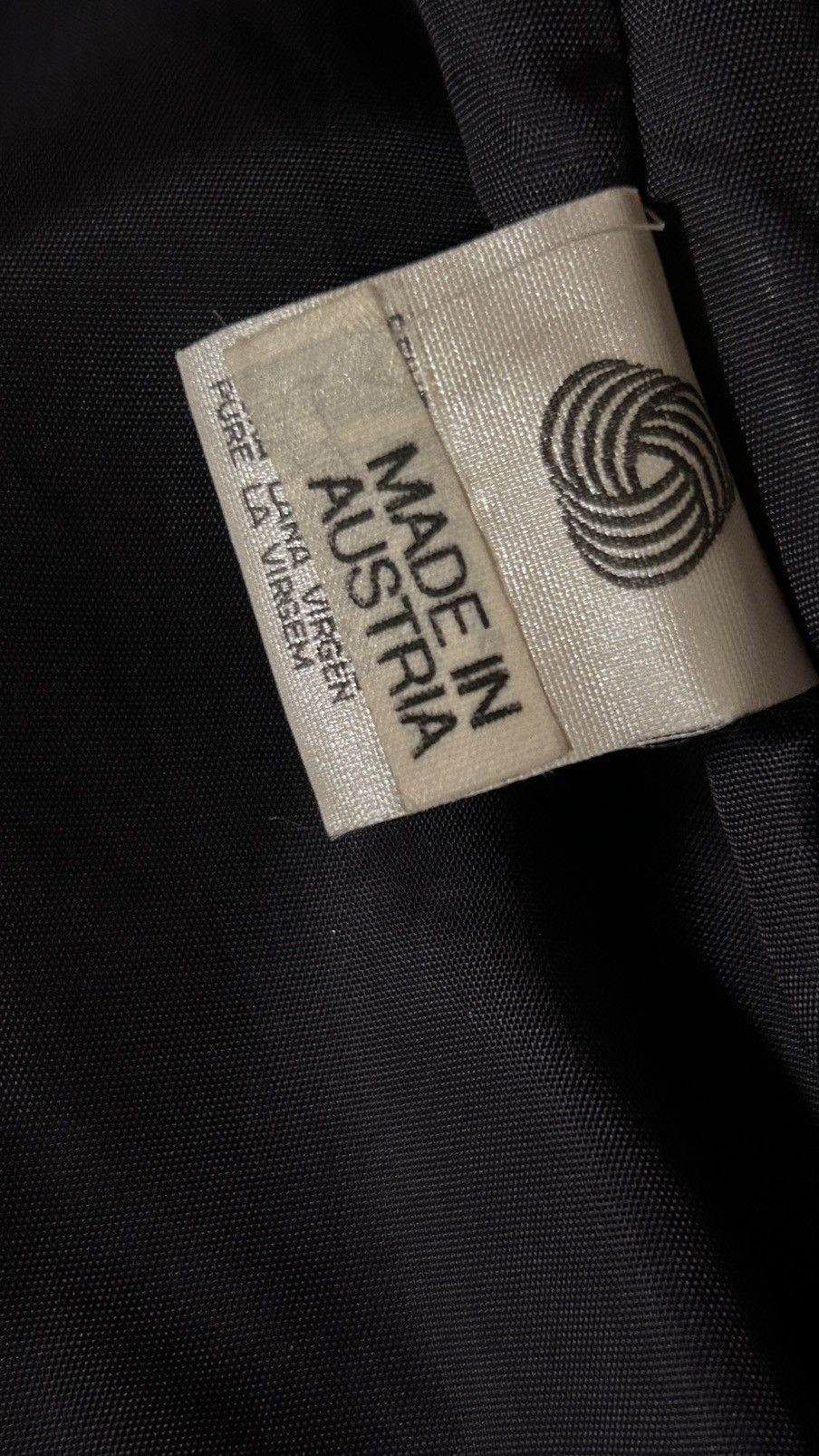 Vintage 100% new wool made in Austria long coat Size S / US 4 / IT 40 - 6 Thumbnail