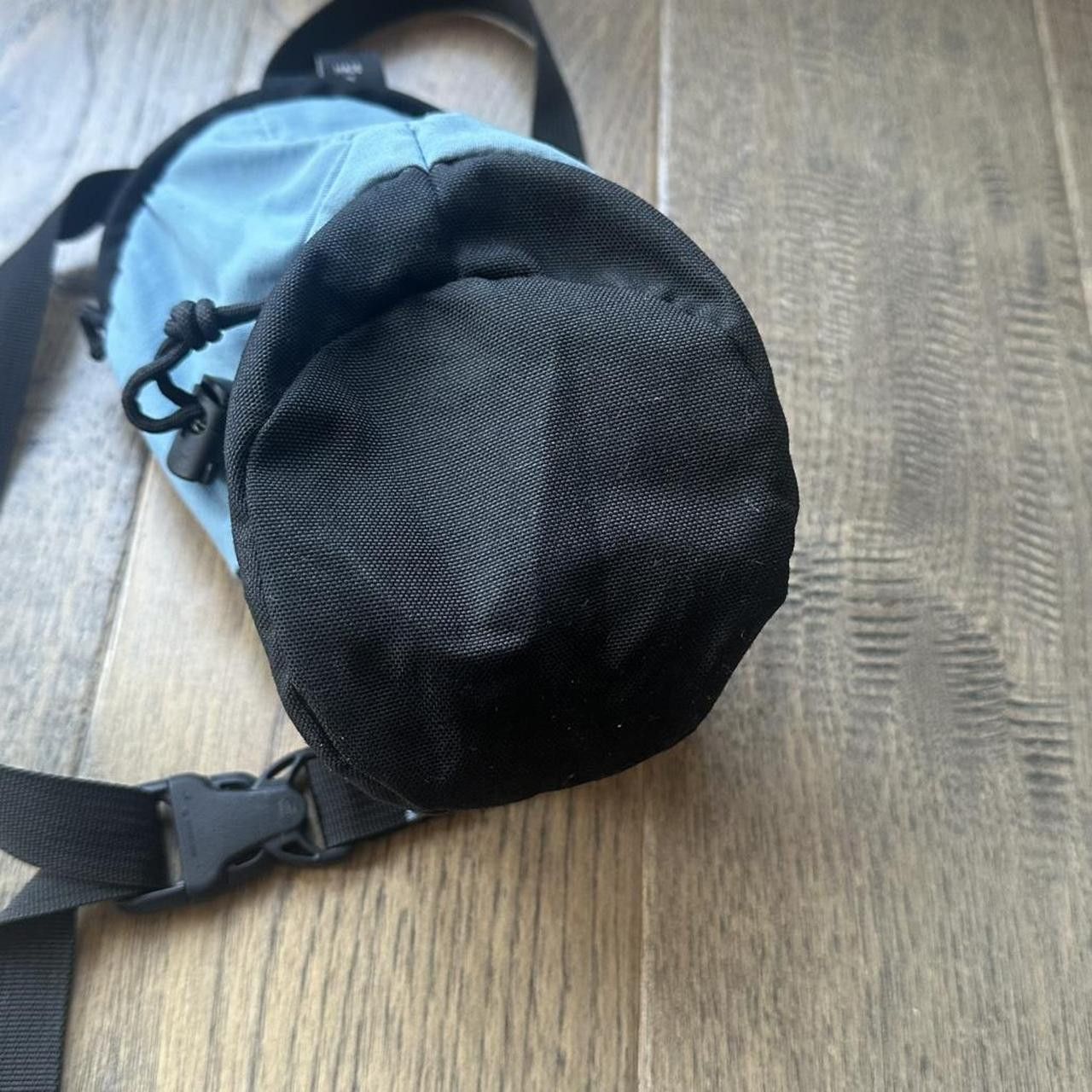 Arc'teryx Vintage Arc’teryx Chalk Bag Climbing Bag Adjustable Strap Size ONE SIZE - 5 Thumbnail