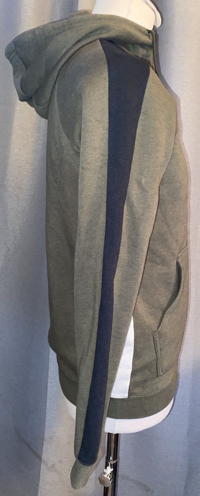 Nike Nike Air Hoodie - Dark Green - Small - Good Condition Size US S / EU 44-46 / 1 - 4 Thumbnail