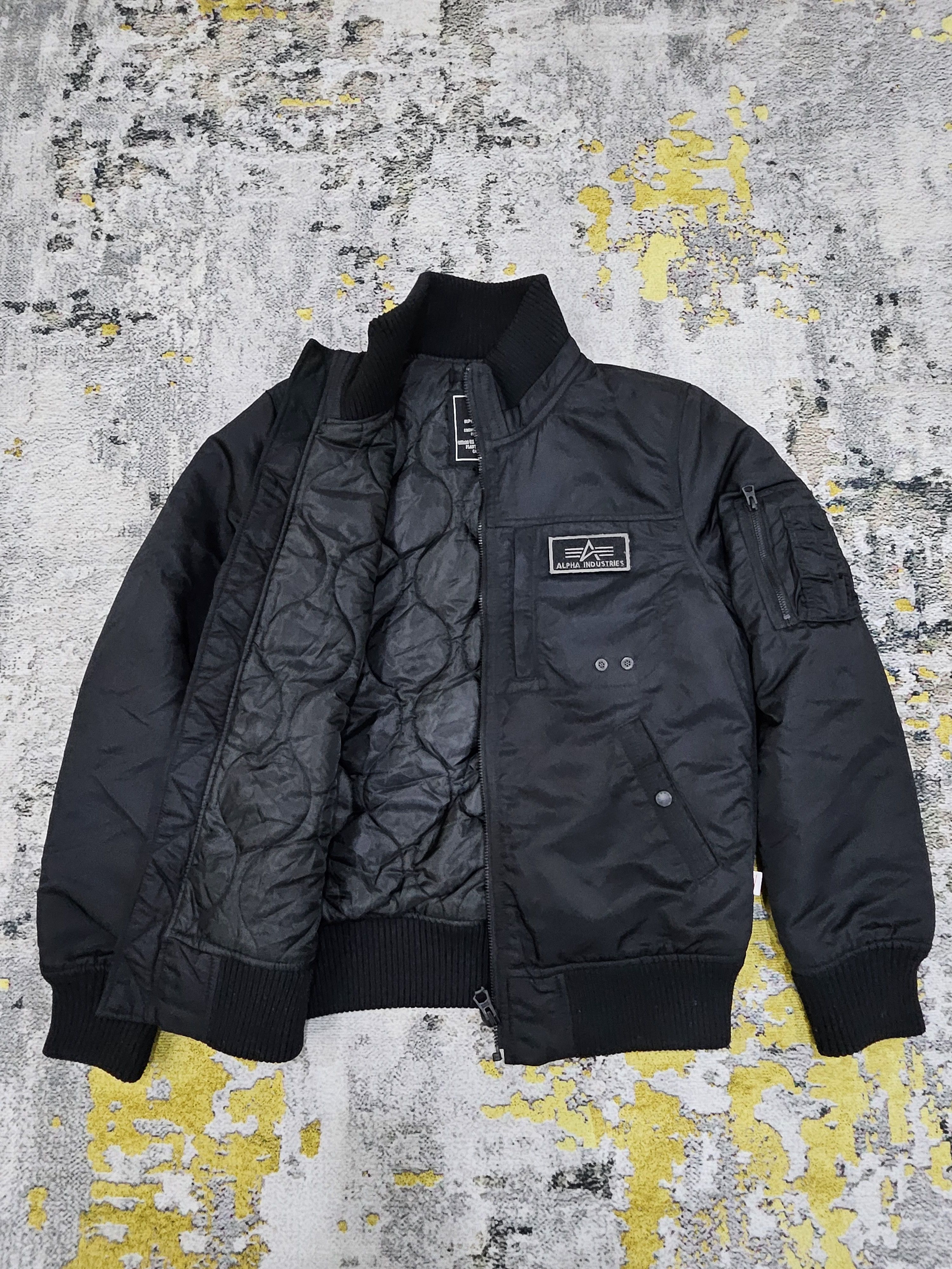 Alpha Industries Alpha Industries Thermolite Bomber - Classic Black Style Size US M / EU 48-50 / 2 - 2 Thumbnail