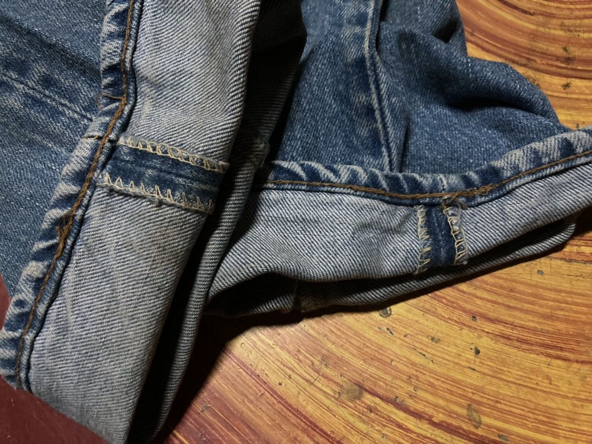 Levi's × Vintage Vintage Levi’s 505-0217 Single Black V Bold Size US 32 / EU 48 - 11 Thumbnail