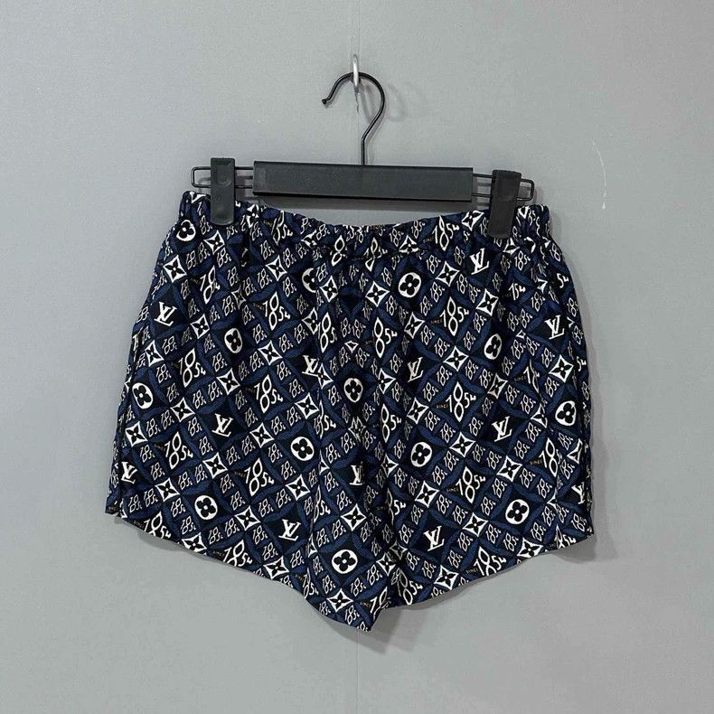 Louis Vuitton Louis Vuitton Printed Shorts from 1854 Collection -2505 Size 34" / US 12 / IT 48 - 3 Thumbnail