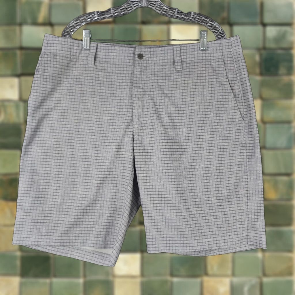 Callaway Callaway Mens Gray Check Pattern Polyester Chino Golf Shorts Size 38 Size US 38 / EU 54 - 1 Thumbnail