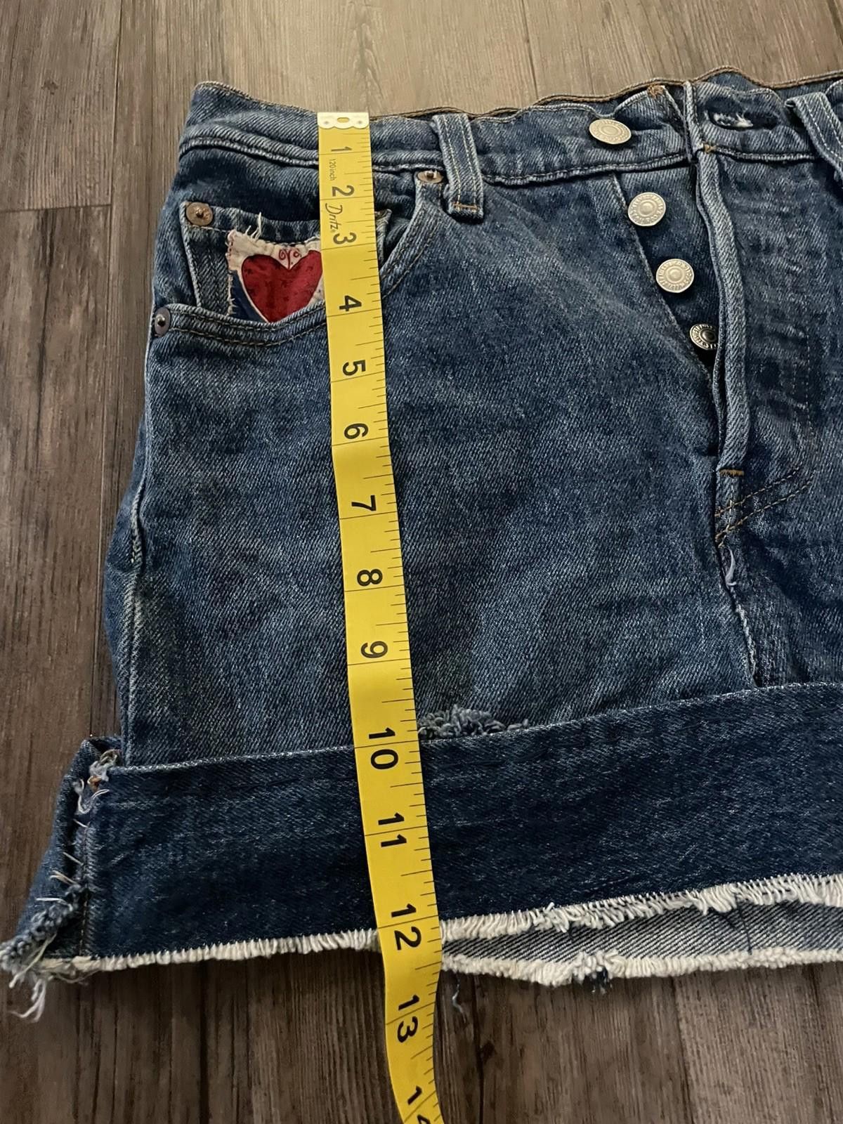 Levi's Handmade Levi’s Denim Patchwork Hearts Skirt Women's Sz 28 Size 30" / US 8 / IT 44 - 5 Thumbnail