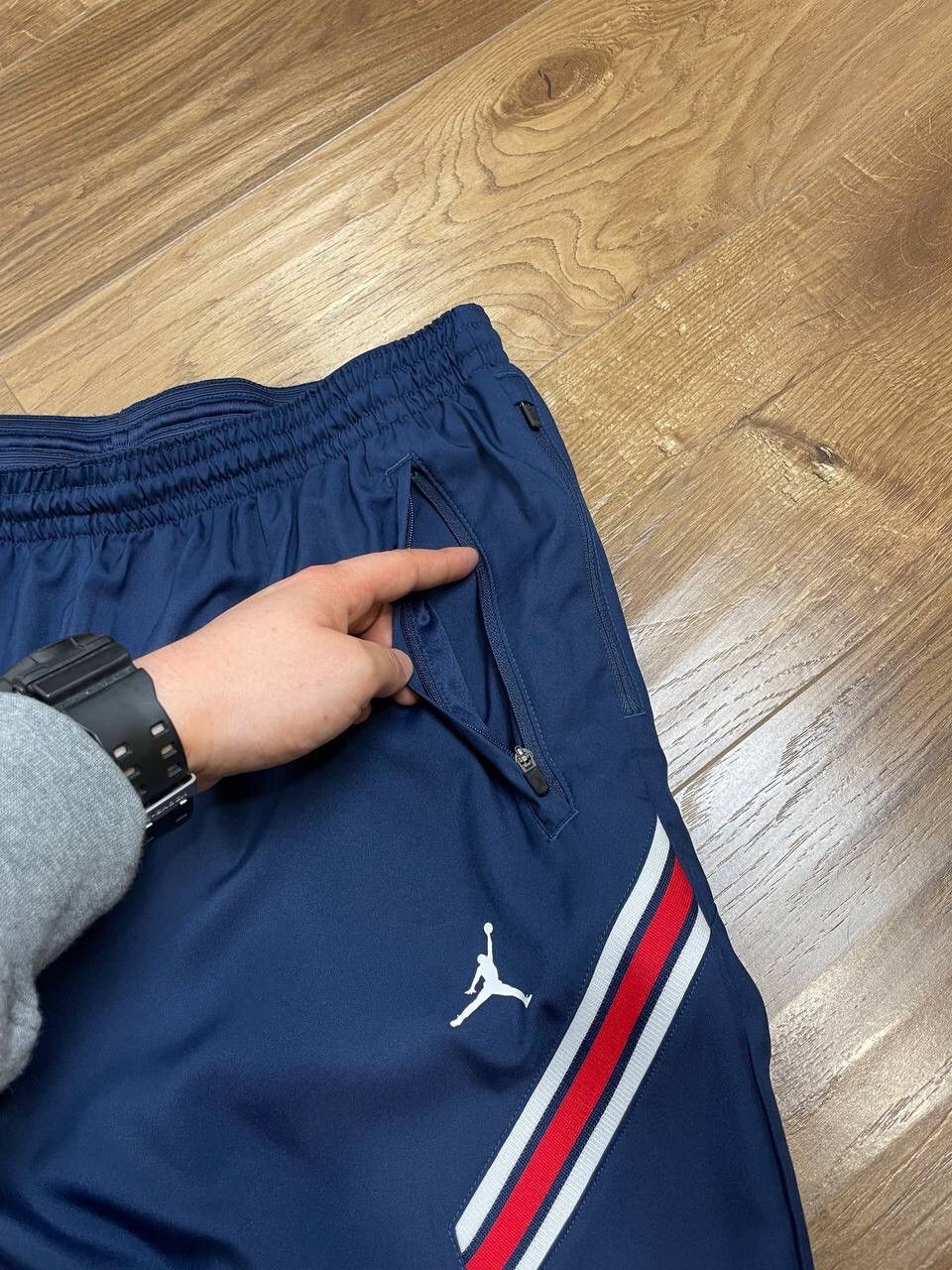 Jordan Brand × Vintage Vintage Nike Air Jordan Drill Nylon France PSG Pants Joggers Size US 36 / EU 52 - 11 Thumbnail