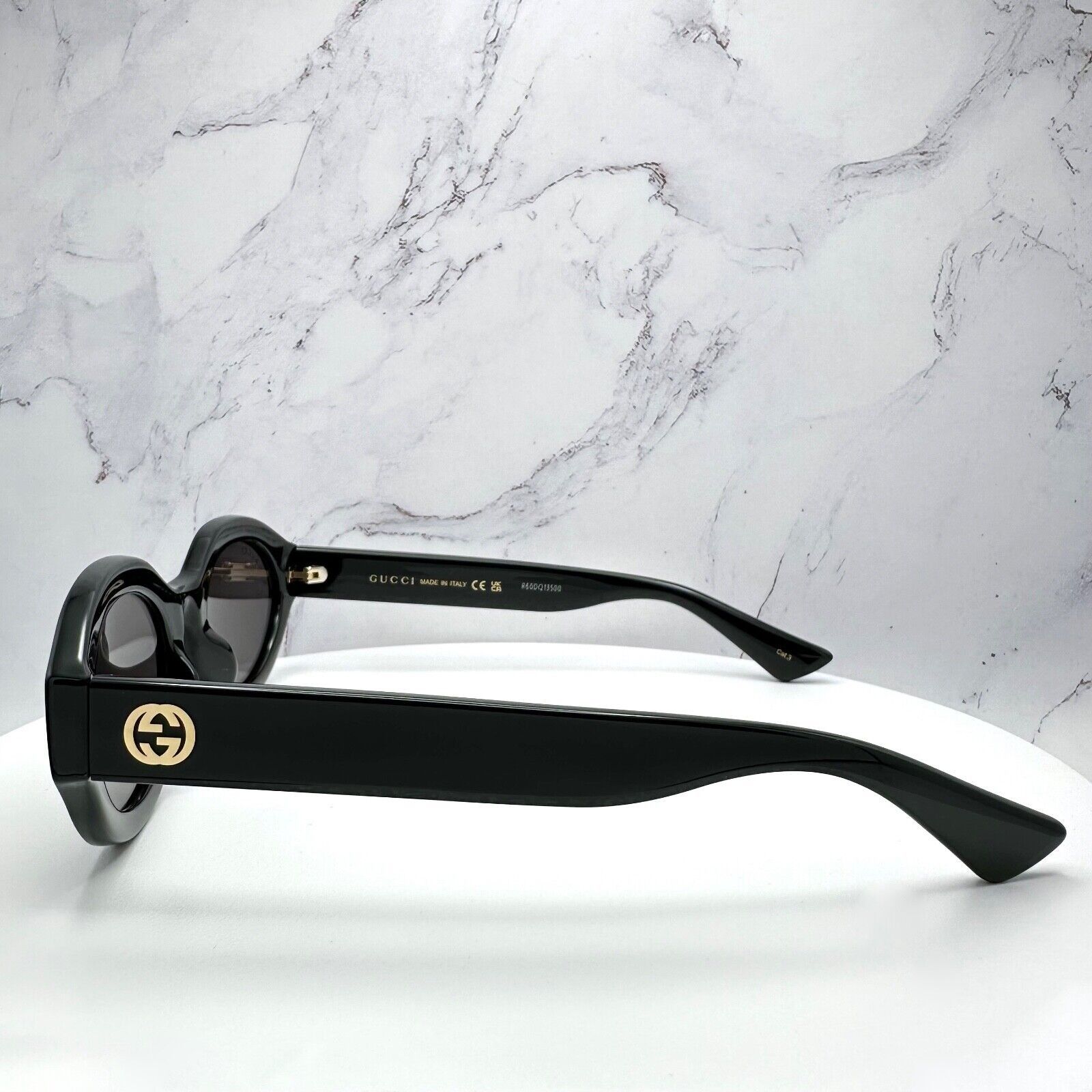 Gucci New GUCCI Sunglasses Black Oval Gold Interlocking GG Size ONE SIZE - 14 Thumbnail