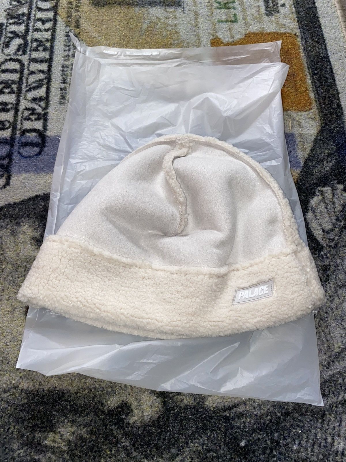 Palace Palace Shearling Beanie (Large / XLarge) Size ONE SIZE - 1 Thumbnail