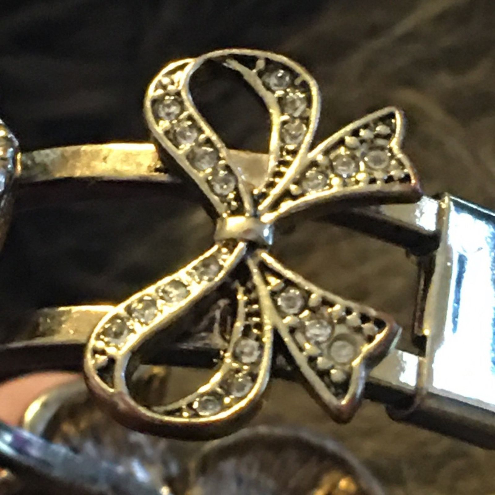 Jewelry Victorian style aged gold tone jeweled clamp Size ONE SIZE - 13 Thumbnail