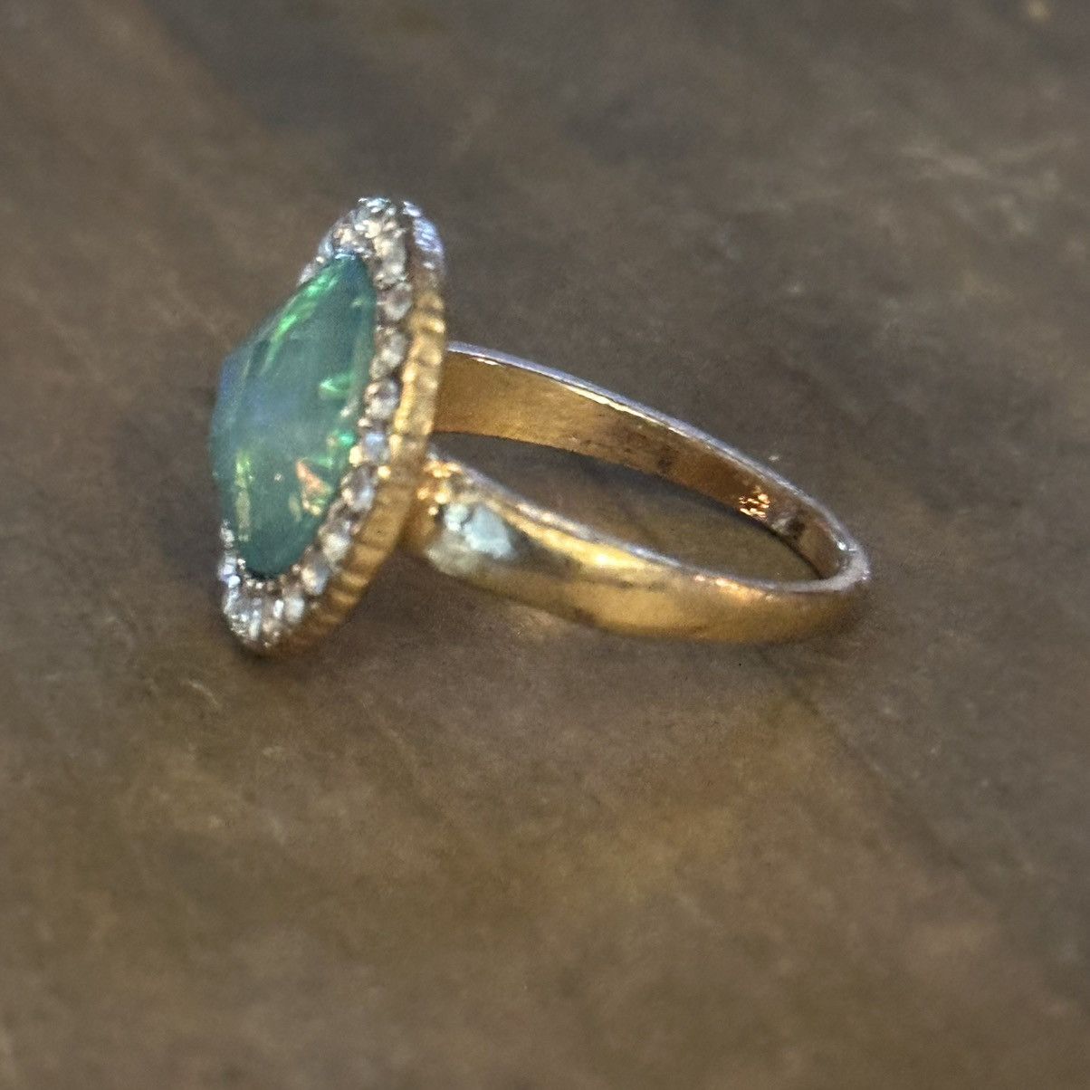Vintage Vintage rainbow foil stone ring Size ONE SIZE - 7 Thumbnail