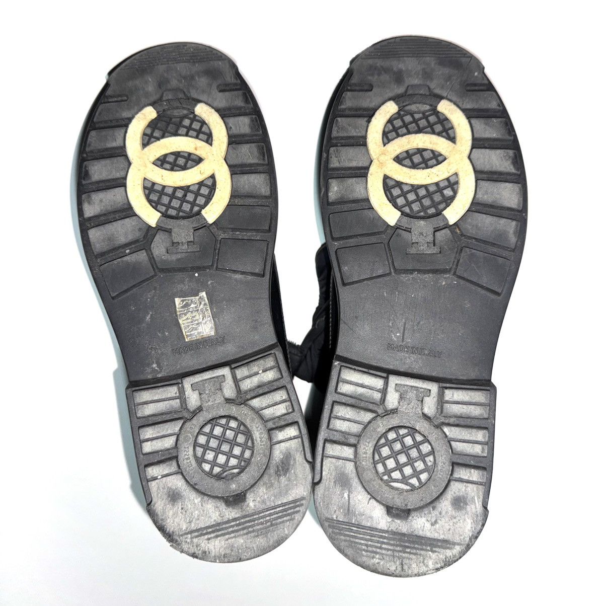 Chanel Chanel "interlocking C" leather snowboots Size US 8 / EU 41 - 5 Thumbnail