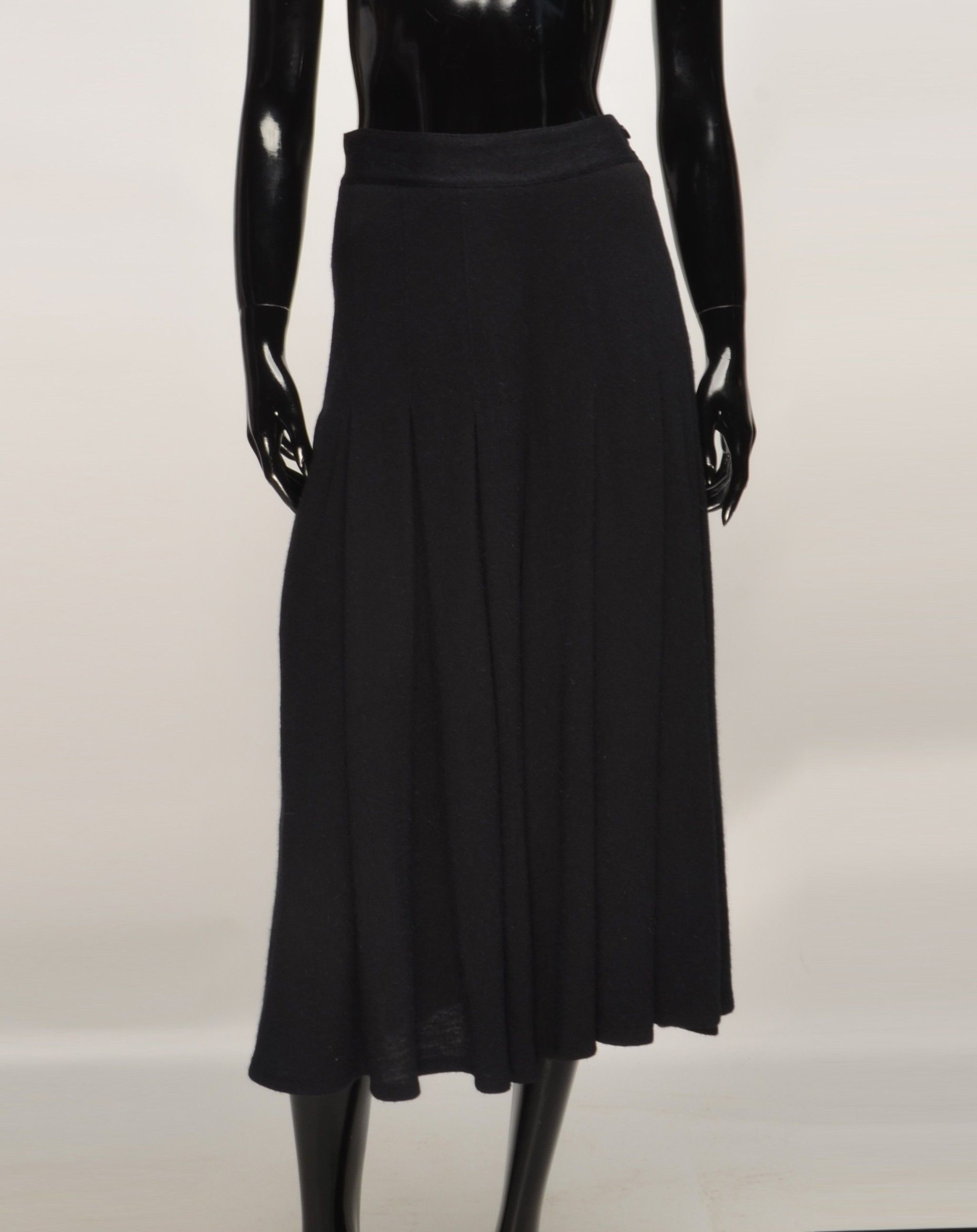 Krizia Vintage Krizia Wool Angora Pleated Culottes Pants Size 26" / US 2 / IT 38 - 1 Thumbnail
