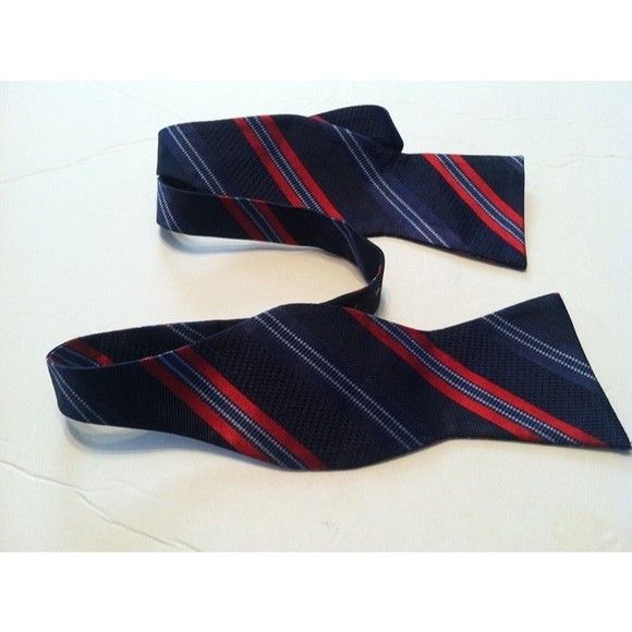 Daniel Cremieux DANIEL CREMIEUX NAVY STRIPED BOW TIE Size ONE SIZE - 2 Thumbnail