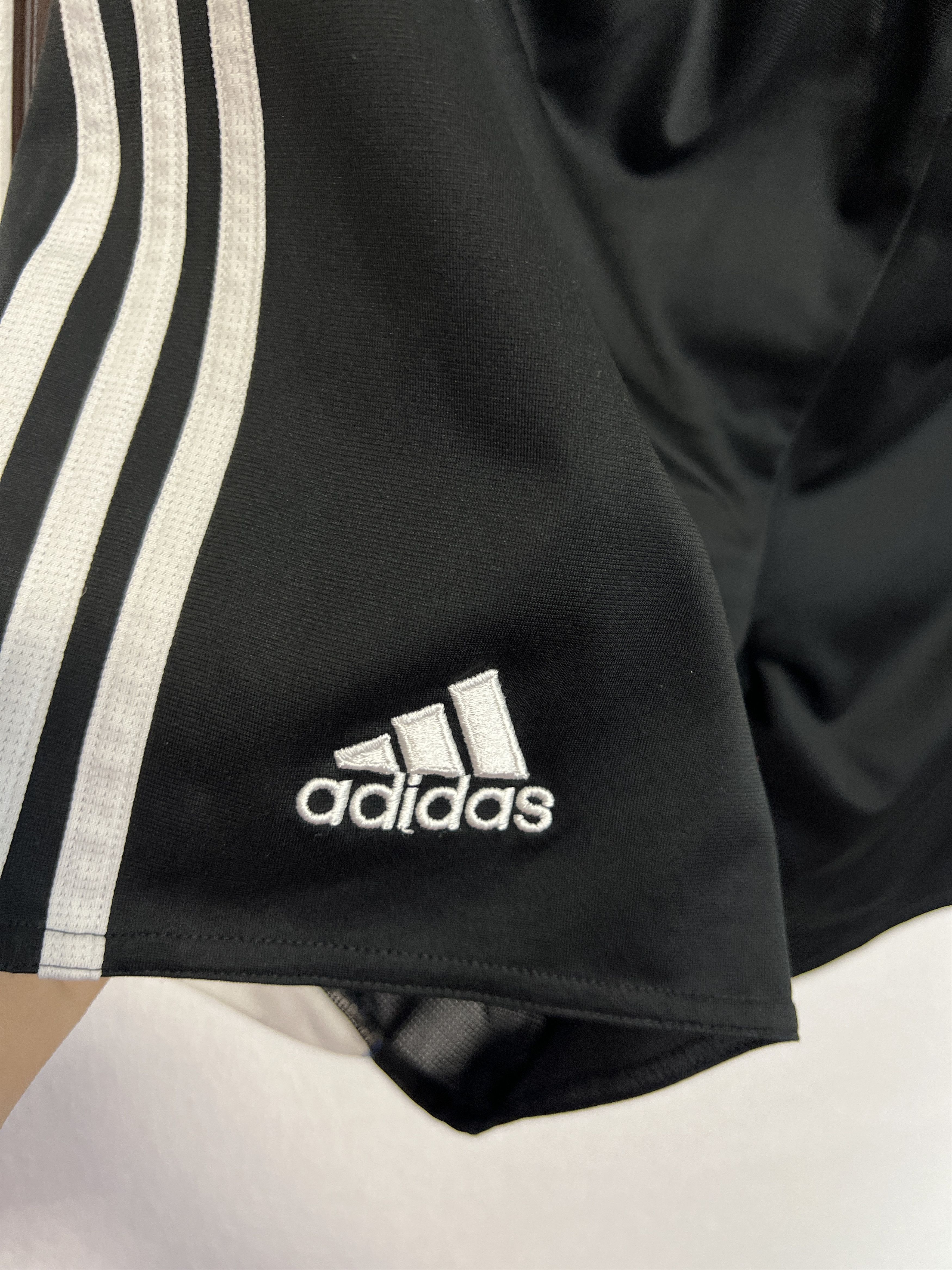 Adidas Vintage Adidas Newcastle United Football Shorts Soccer Track Size US 32 / EU 48 - 10 Thumbnail